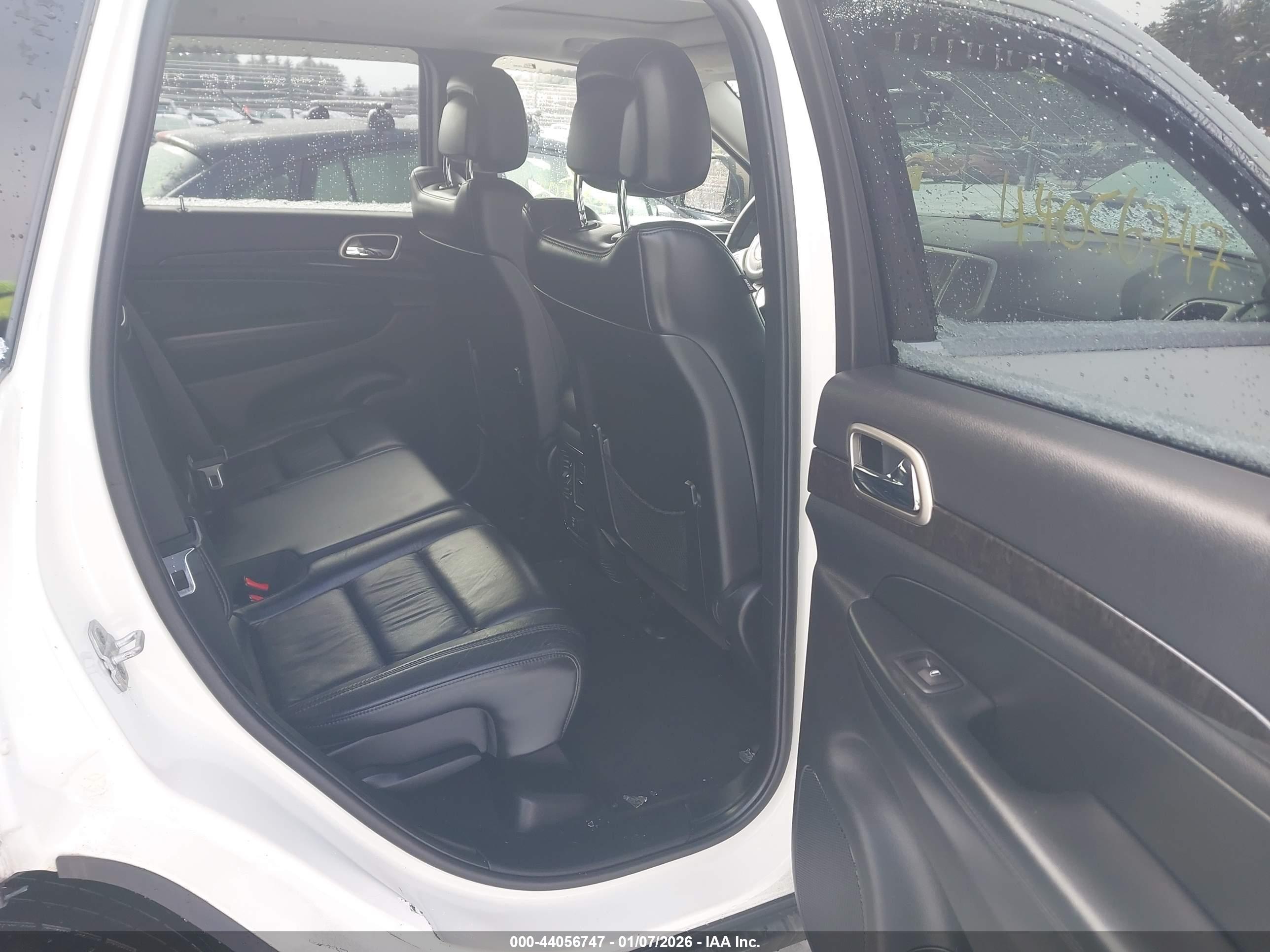 JEEP GRAND image 8
