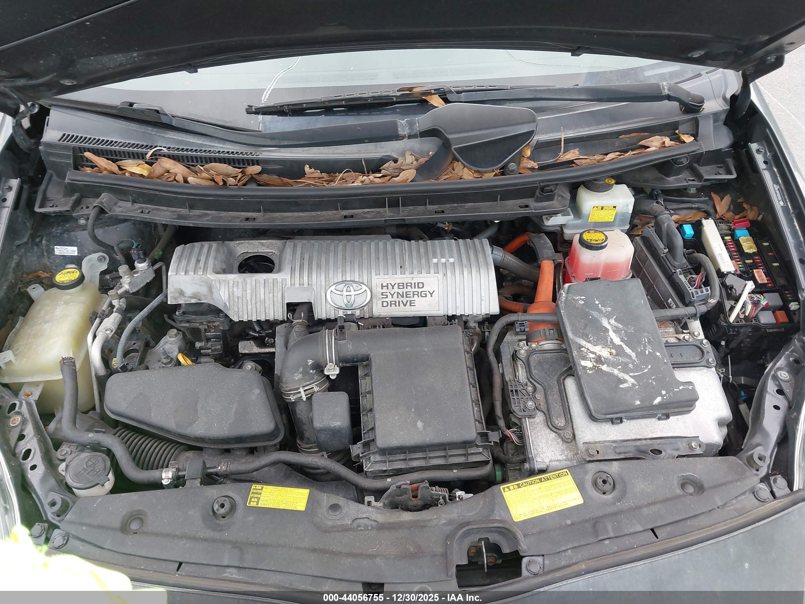 TOYOTA PRIUS image 10