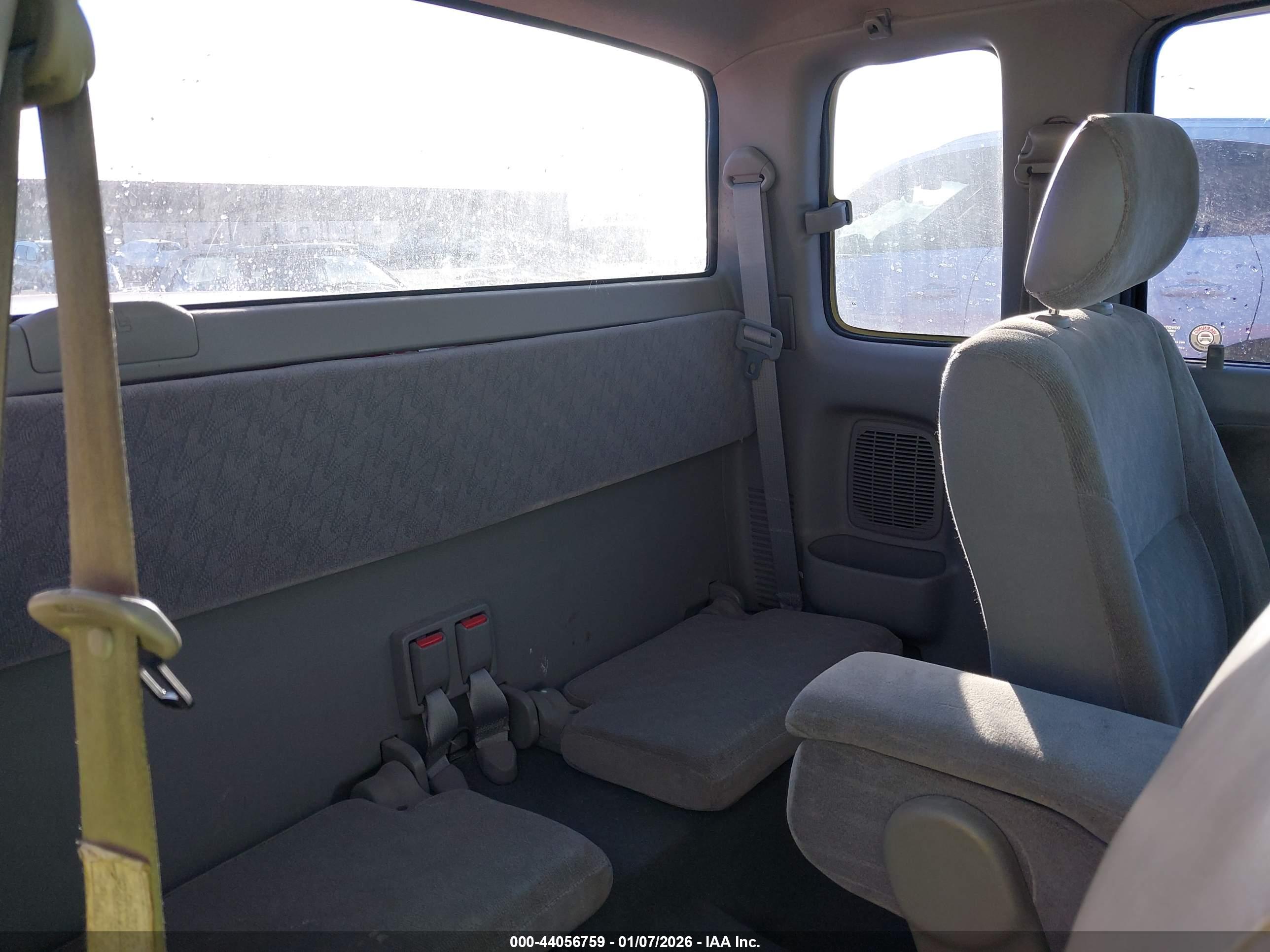 TOYOTA TACOMA image 8