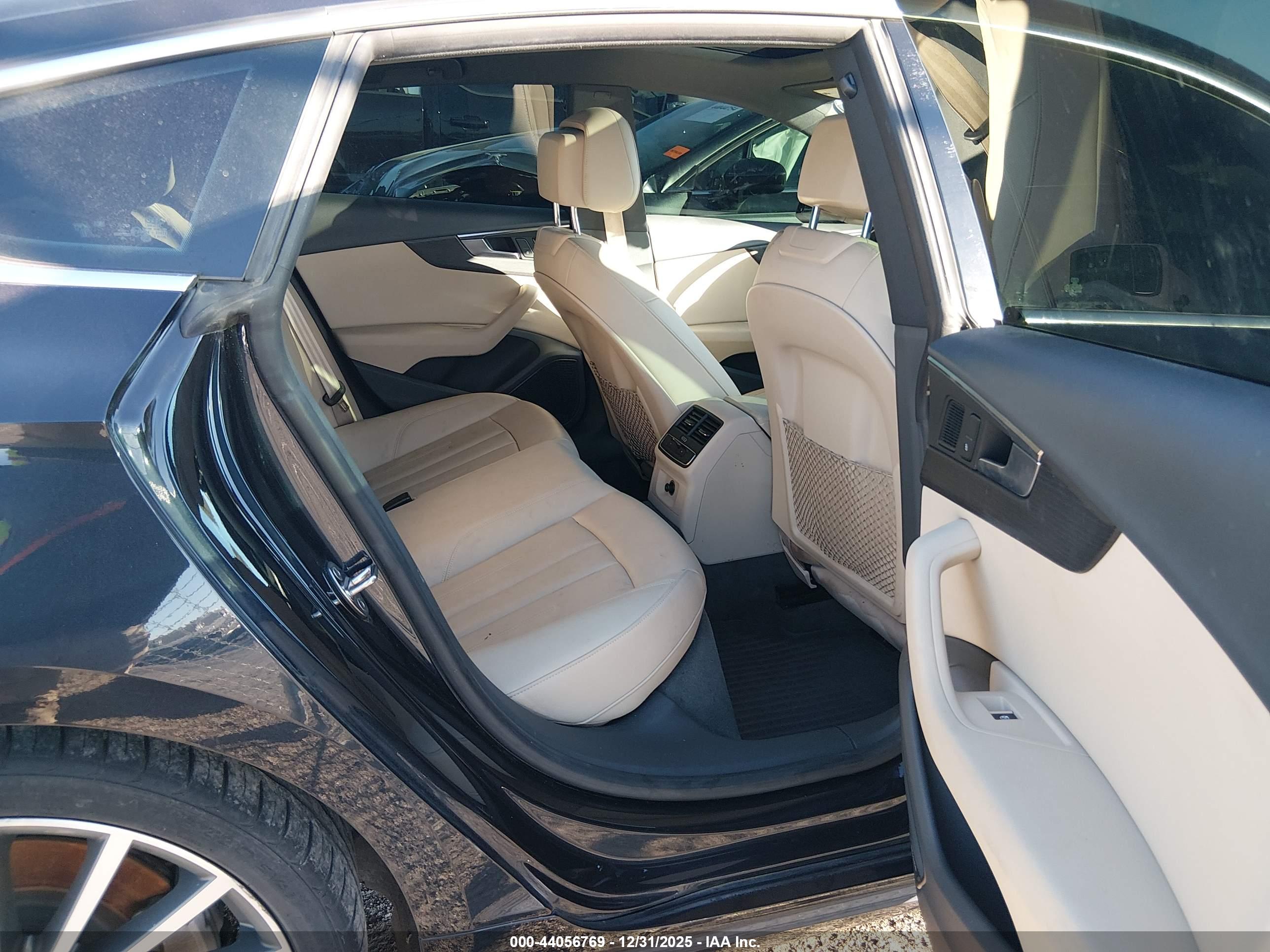 AUDI A5 image 8