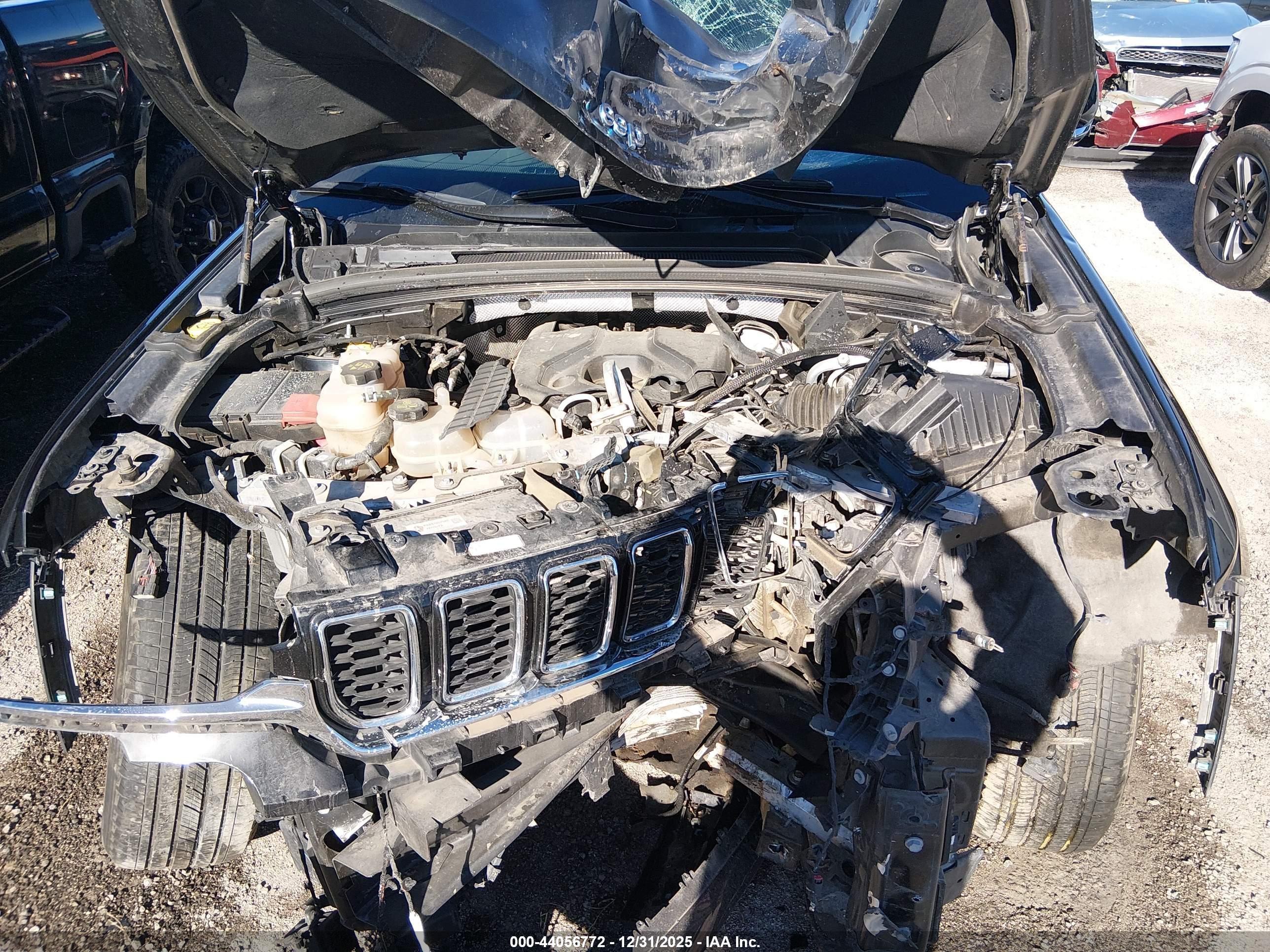 JEEP GRAND image 10