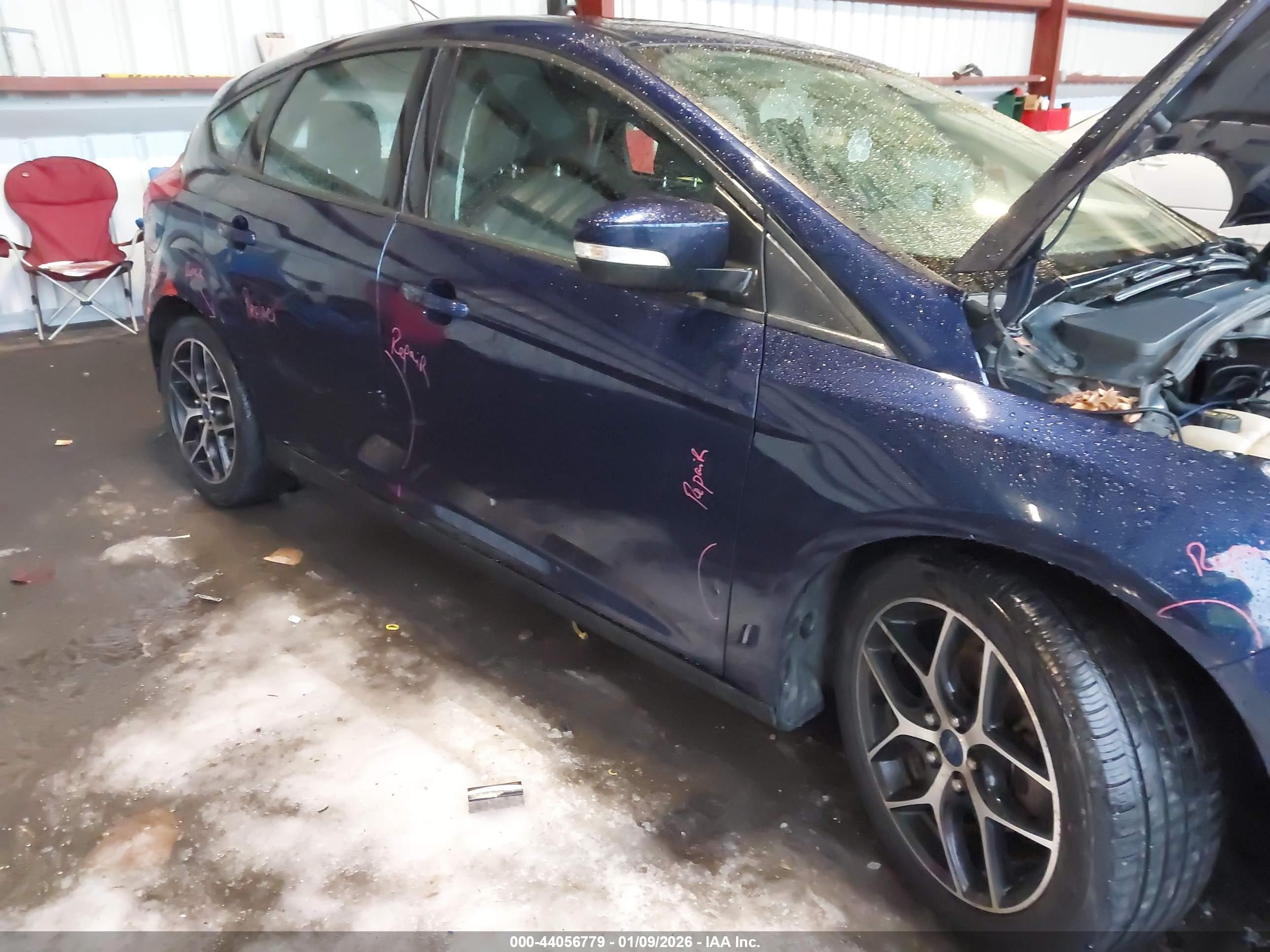 FORD FOCUS image 6