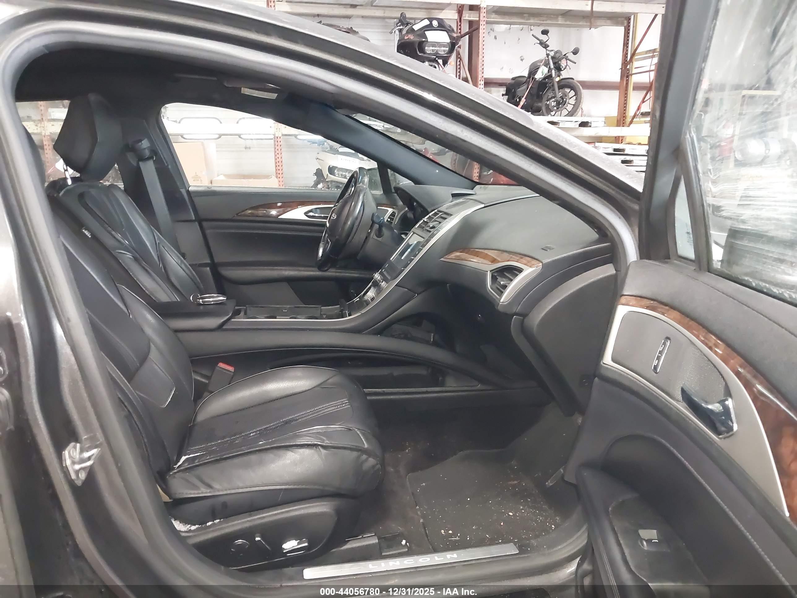 LINCOLN MKZ image 5