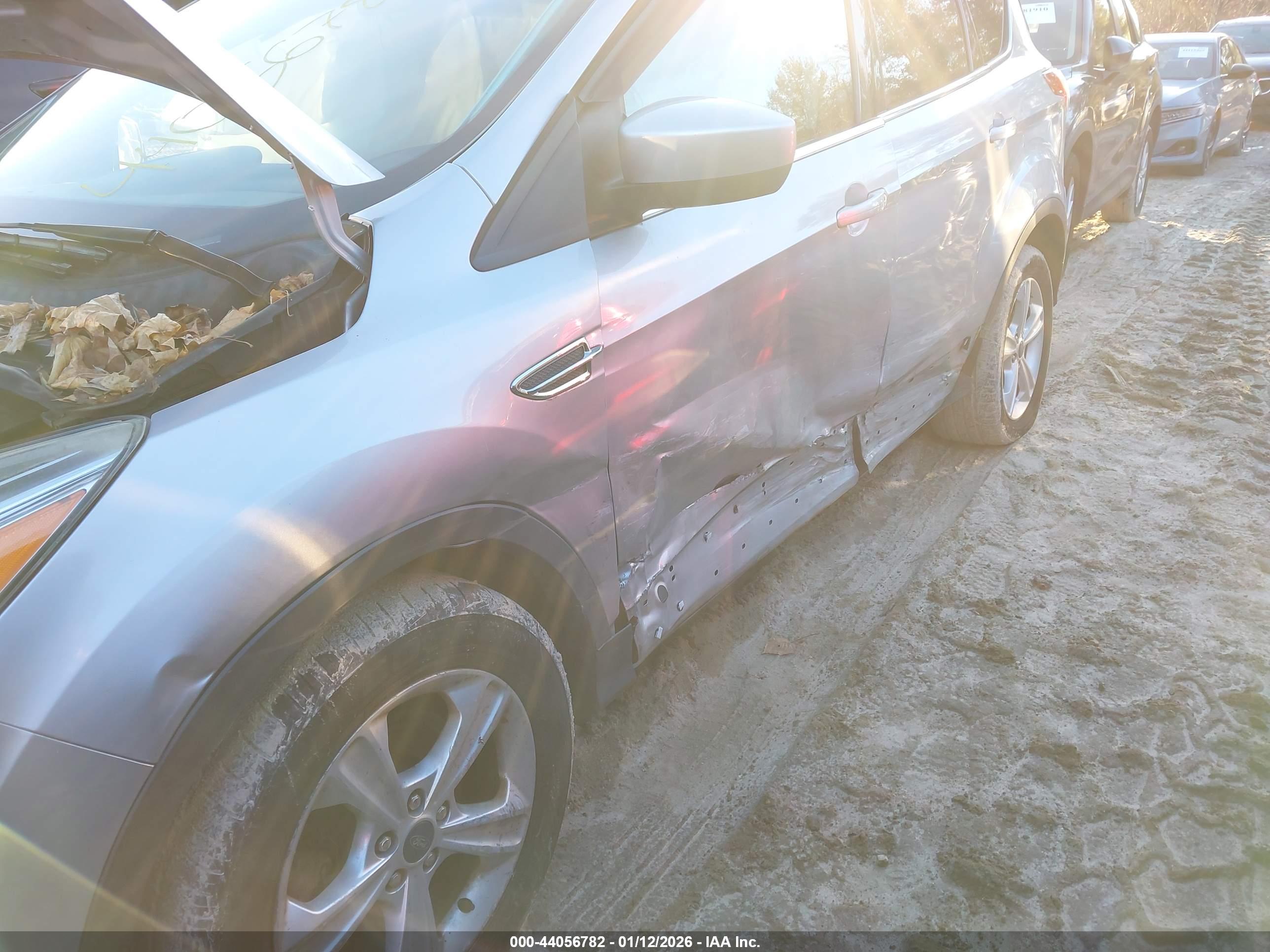 FORD ESCAPE image 6