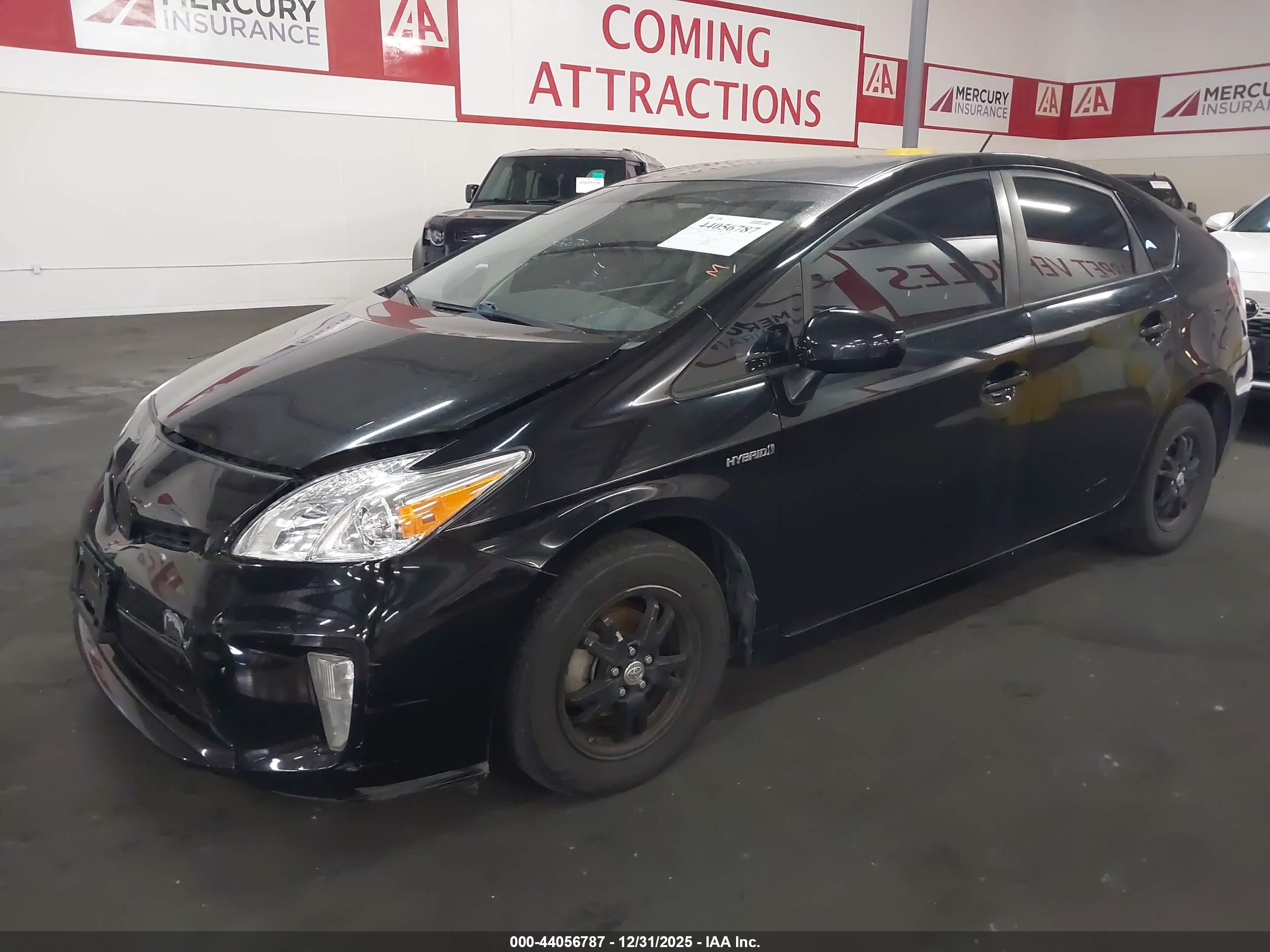TOYOTA PRIUS image 2