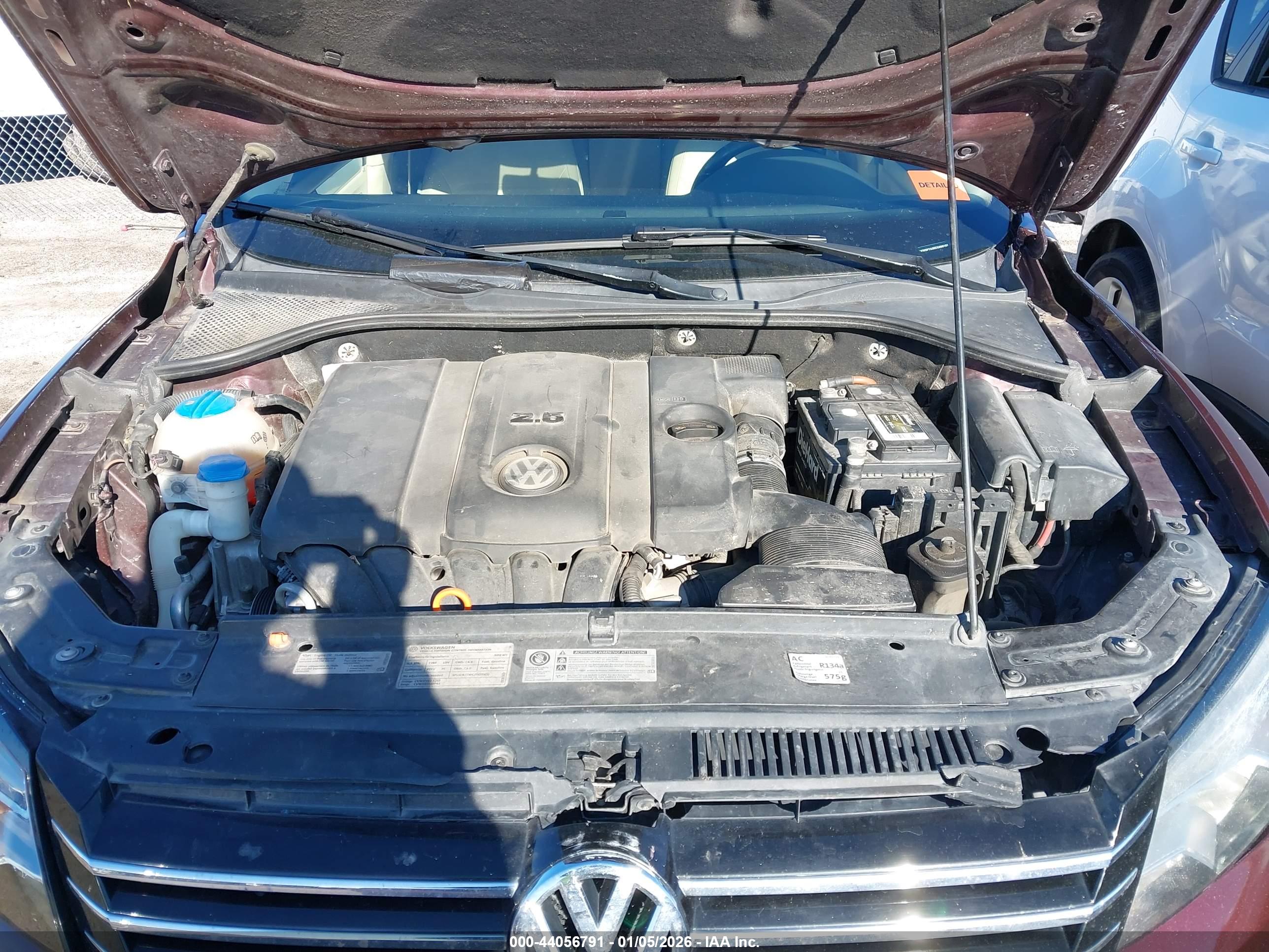 VOLKSWAGEN PASSAT image 10