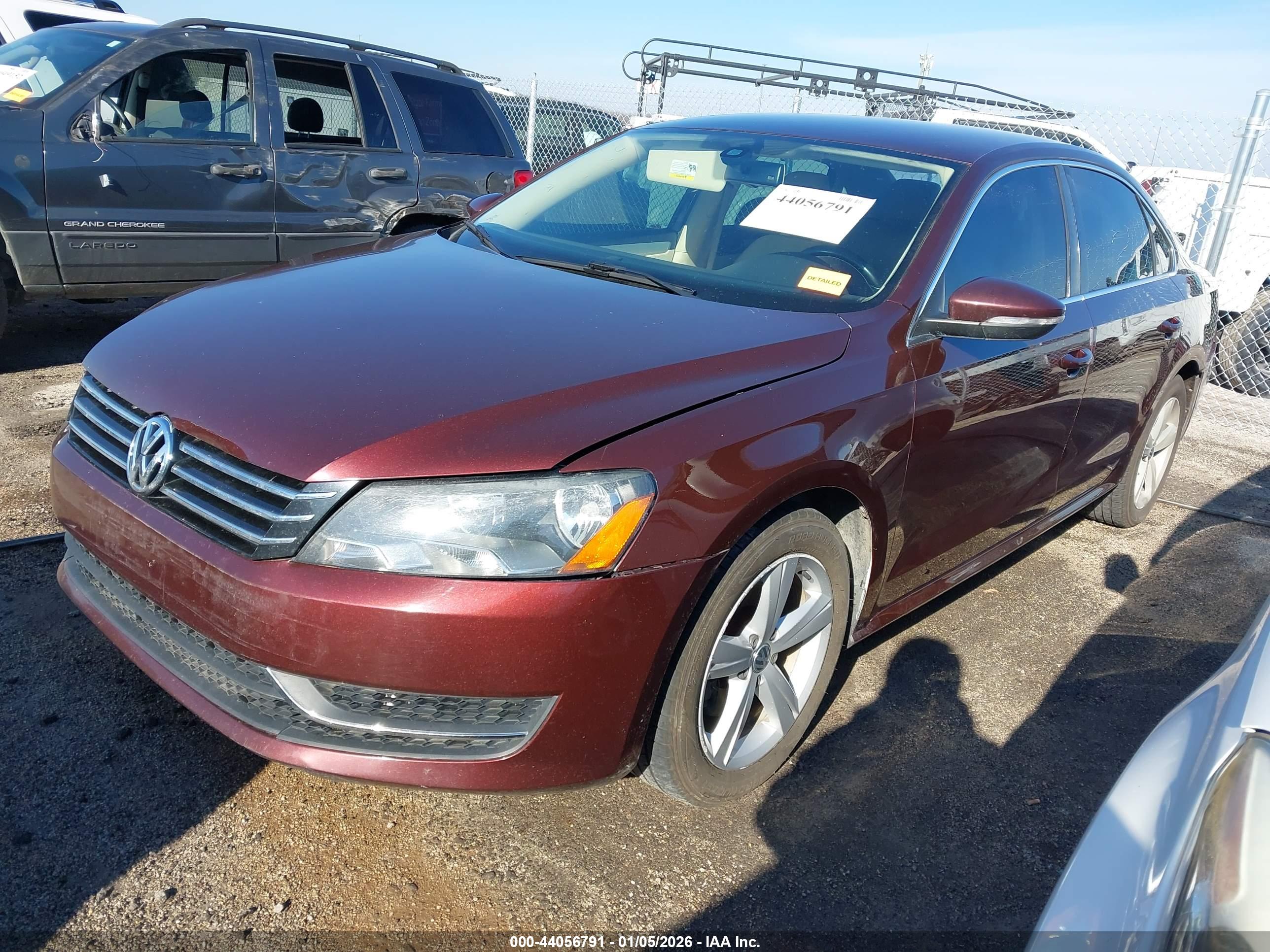 VOLKSWAGEN PASSAT image 2