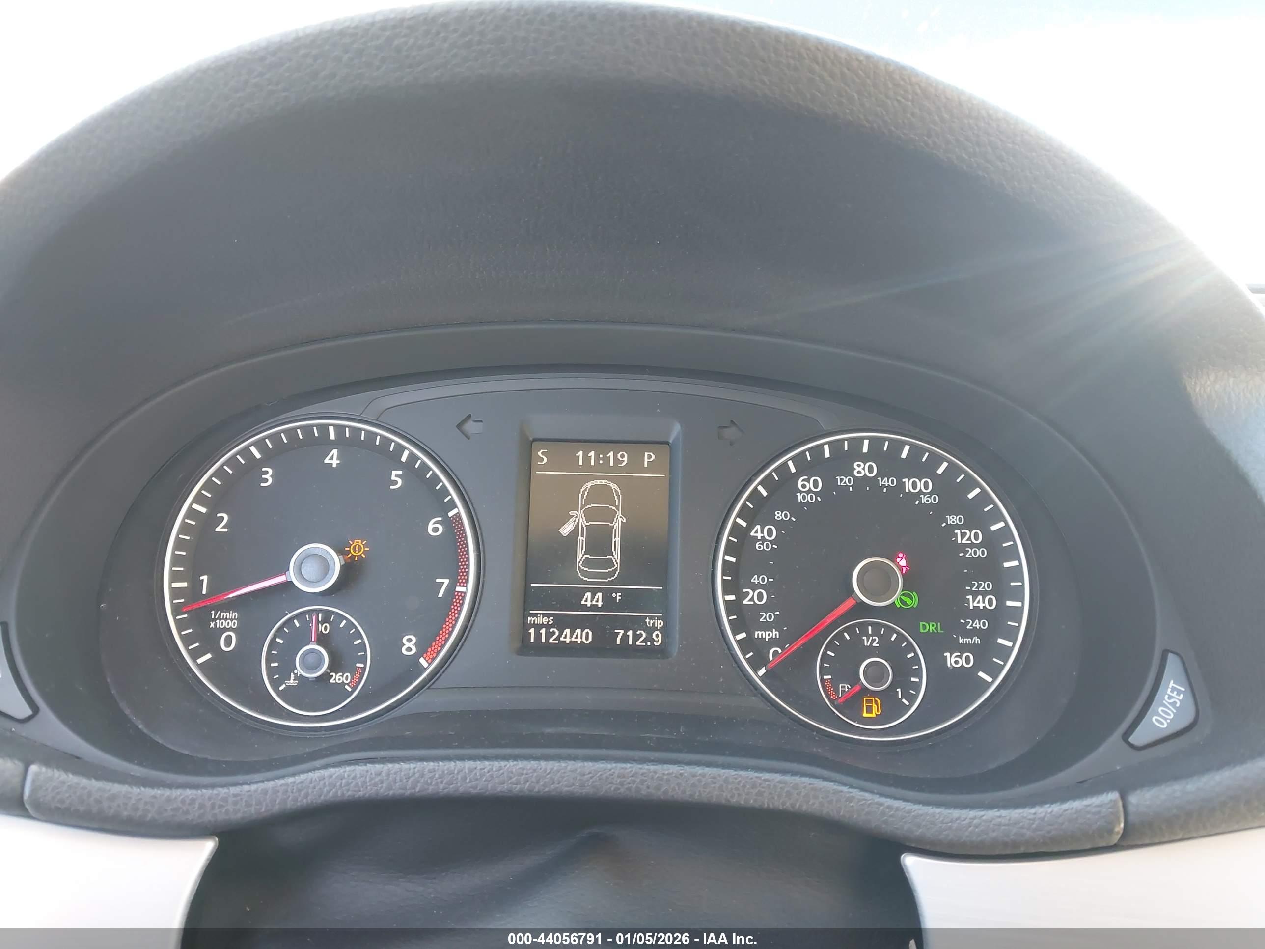 VOLKSWAGEN PASSAT image 7