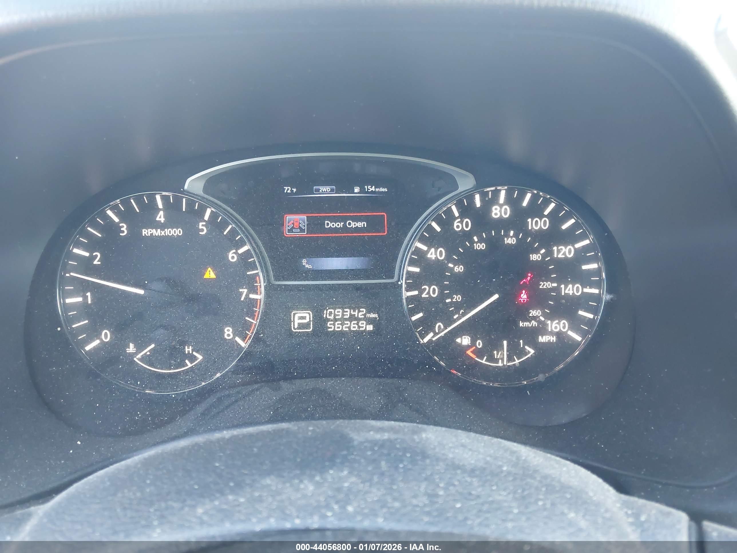 NISSAN PATHFINDER image 7