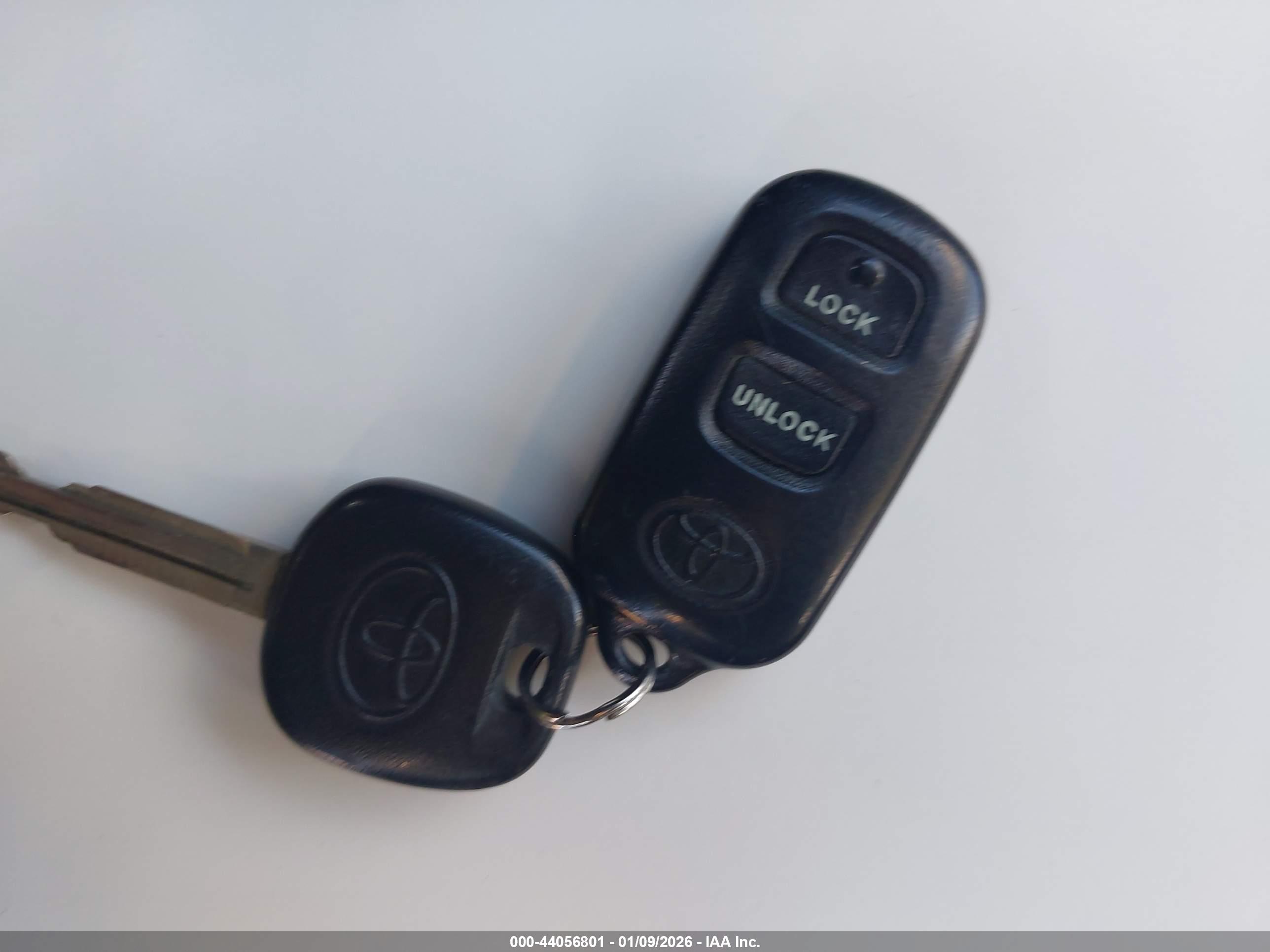 TOYOTA COROLLA image 11