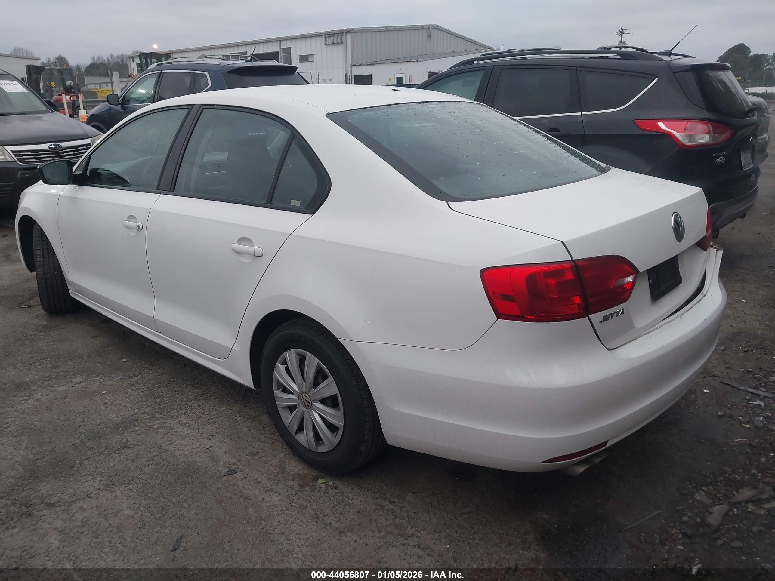 VOLKSWAGEN JETTA image 3