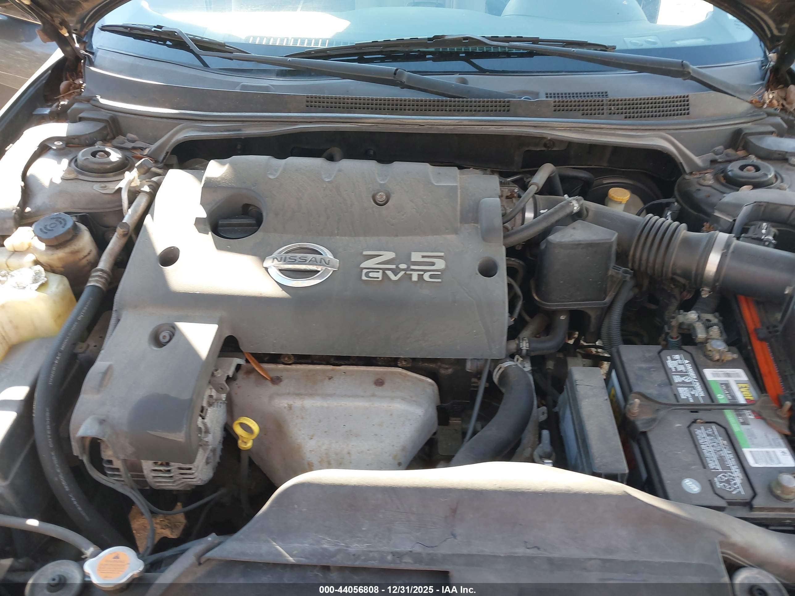 NISSAN ALTIMA image 10