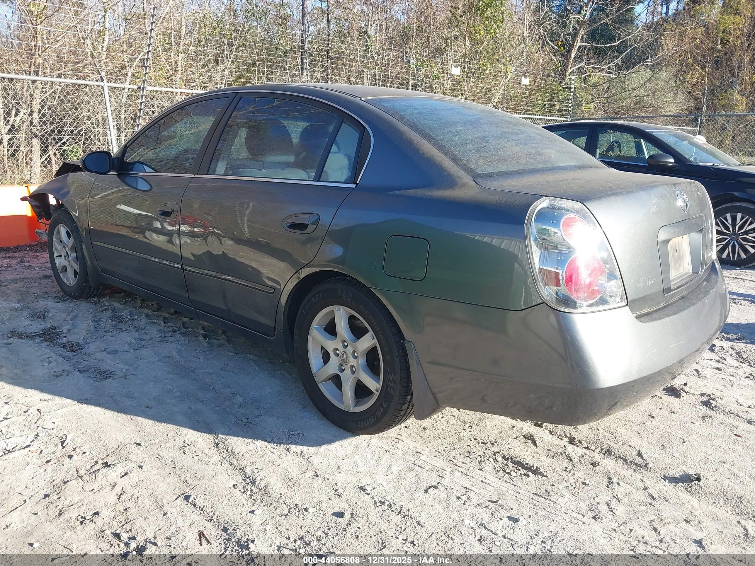 NISSAN ALTIMA image 3