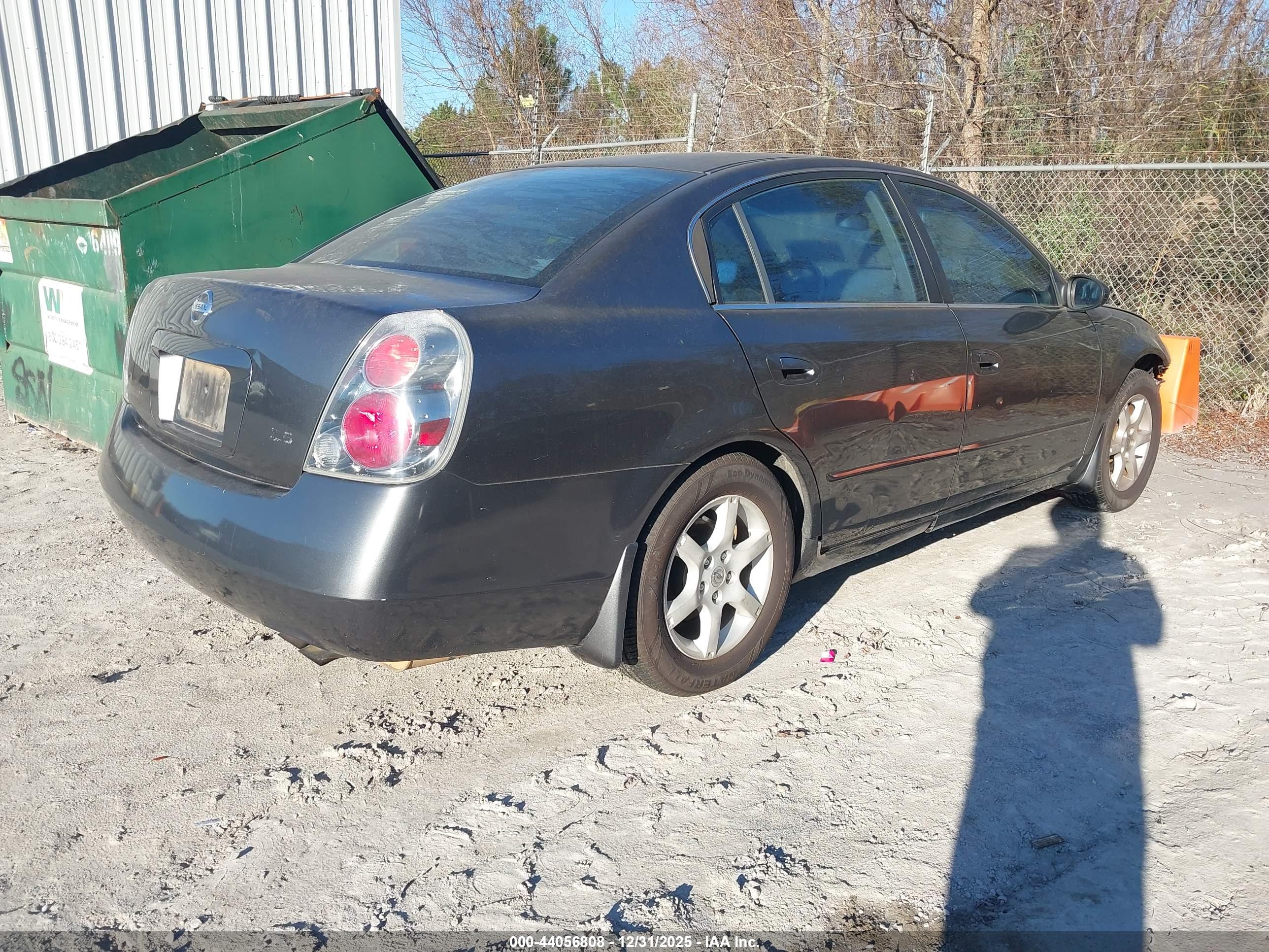 NISSAN ALTIMA image 4