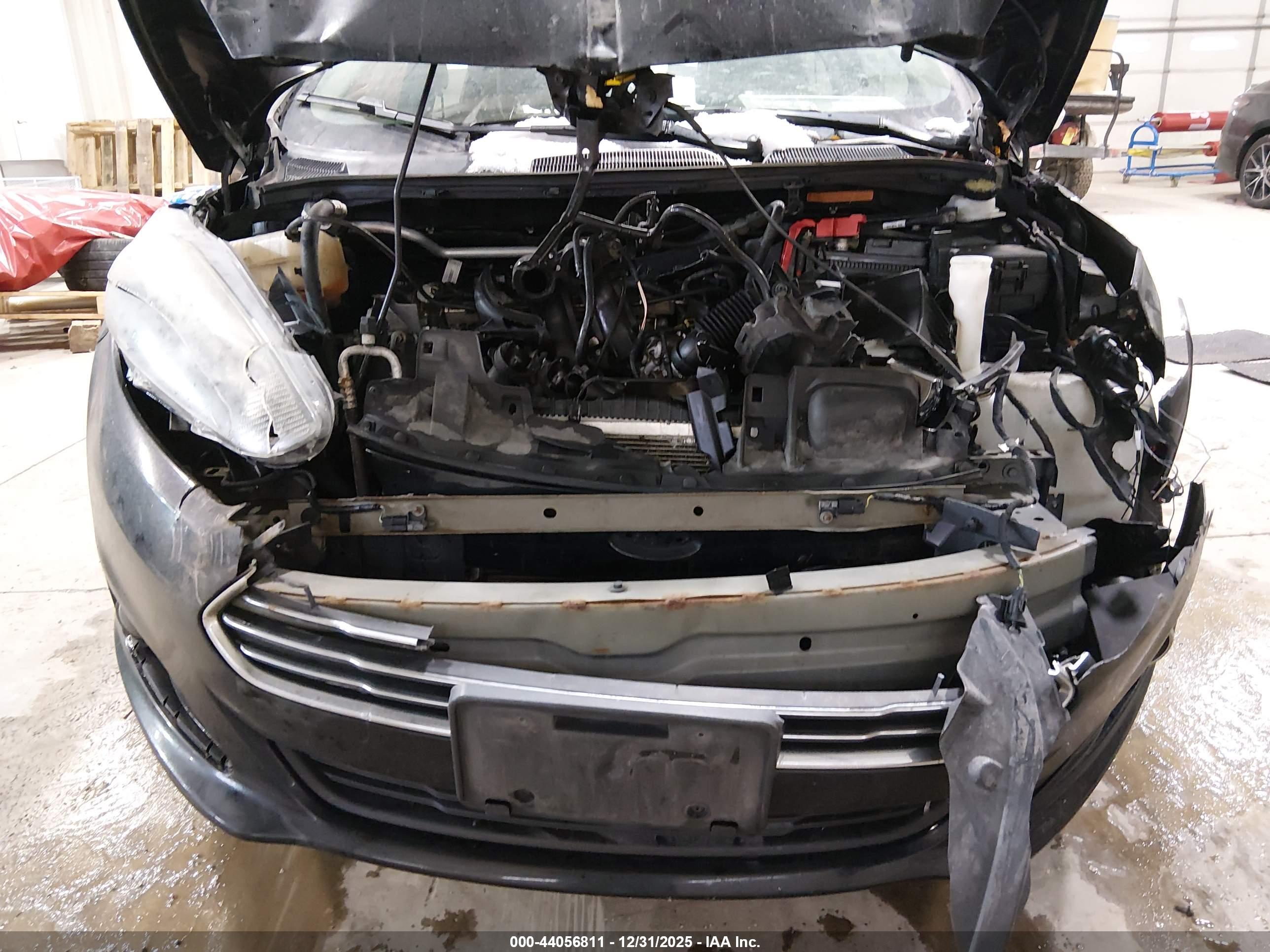 FORD FIESTA image 6