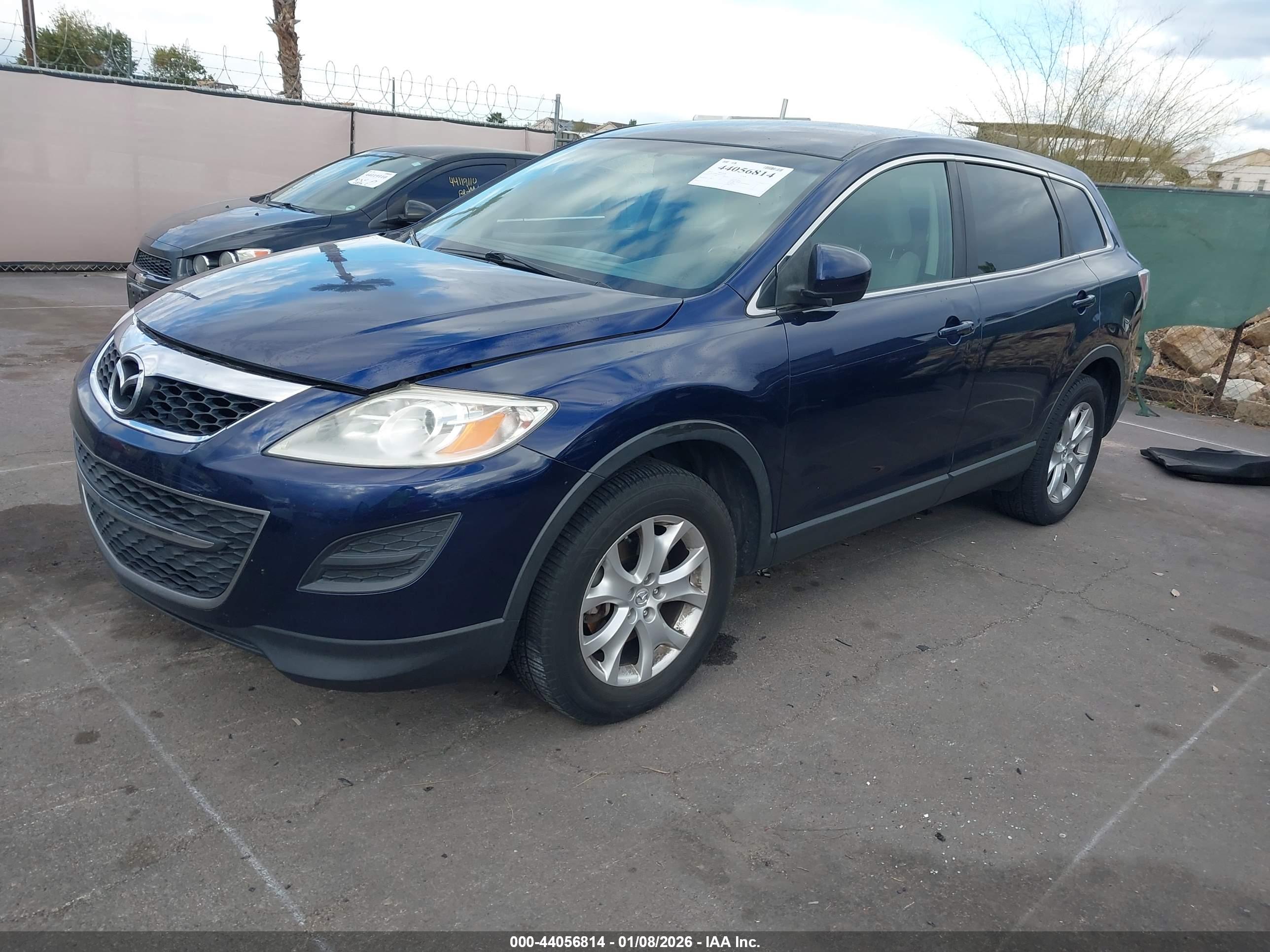 MAZDA CX-9 image 2