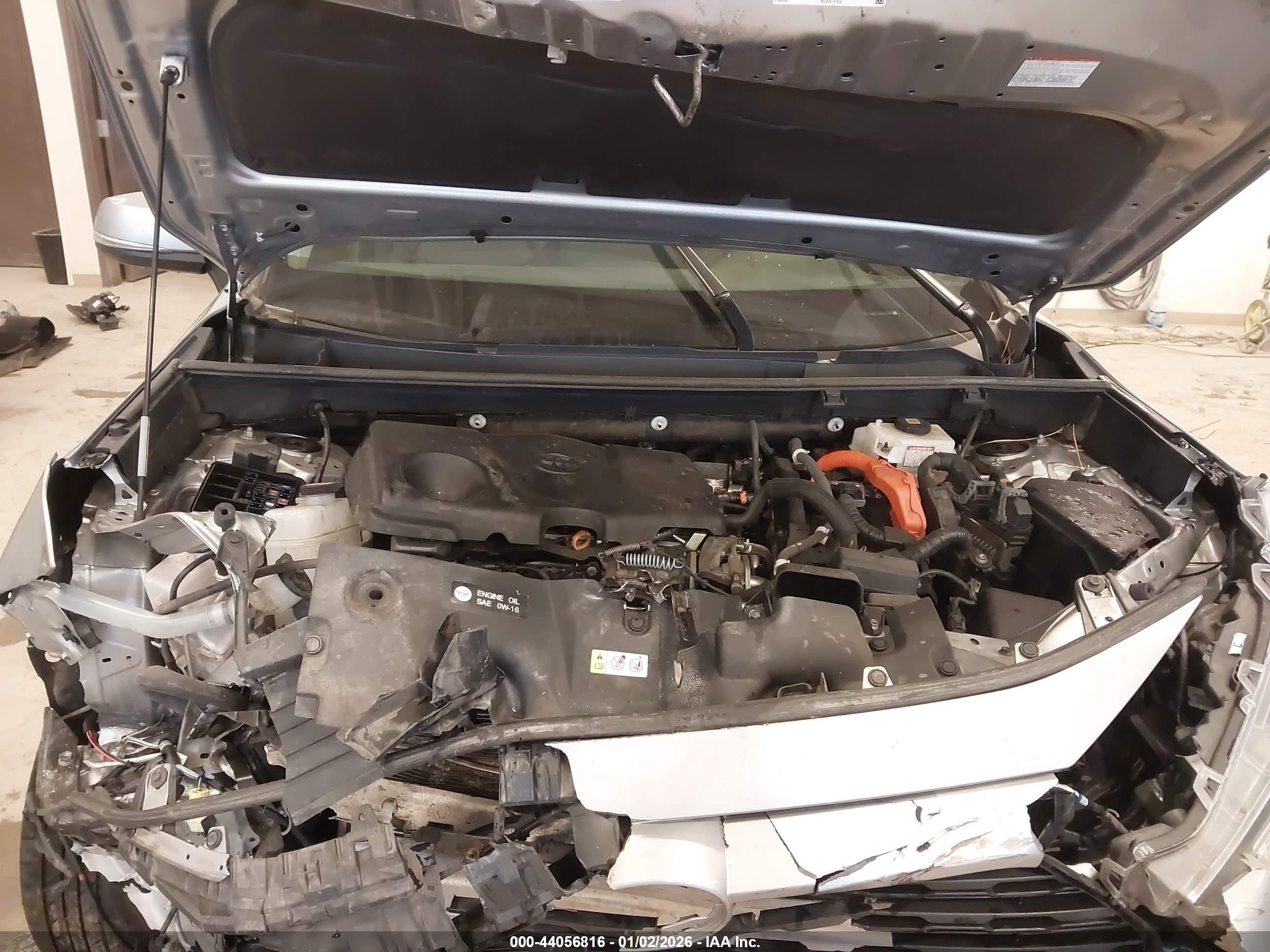 TOYOTA RAV4 image 10