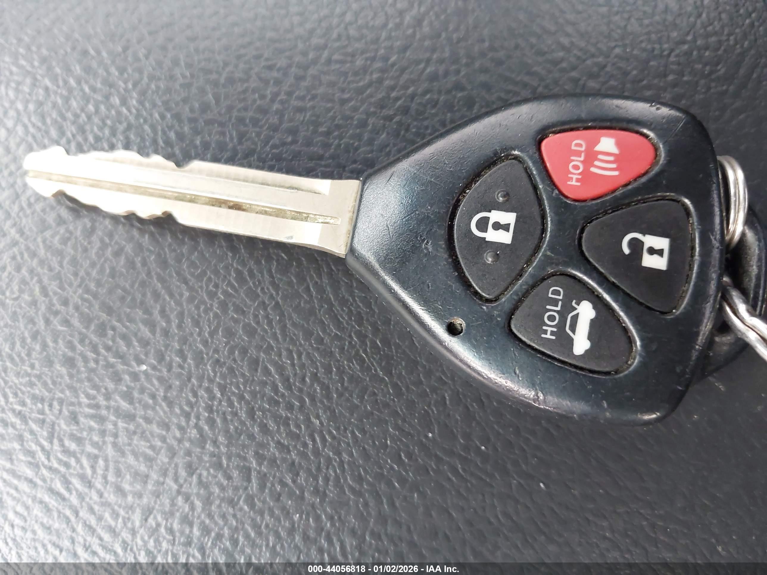 TOYOTA COROLLA image 11