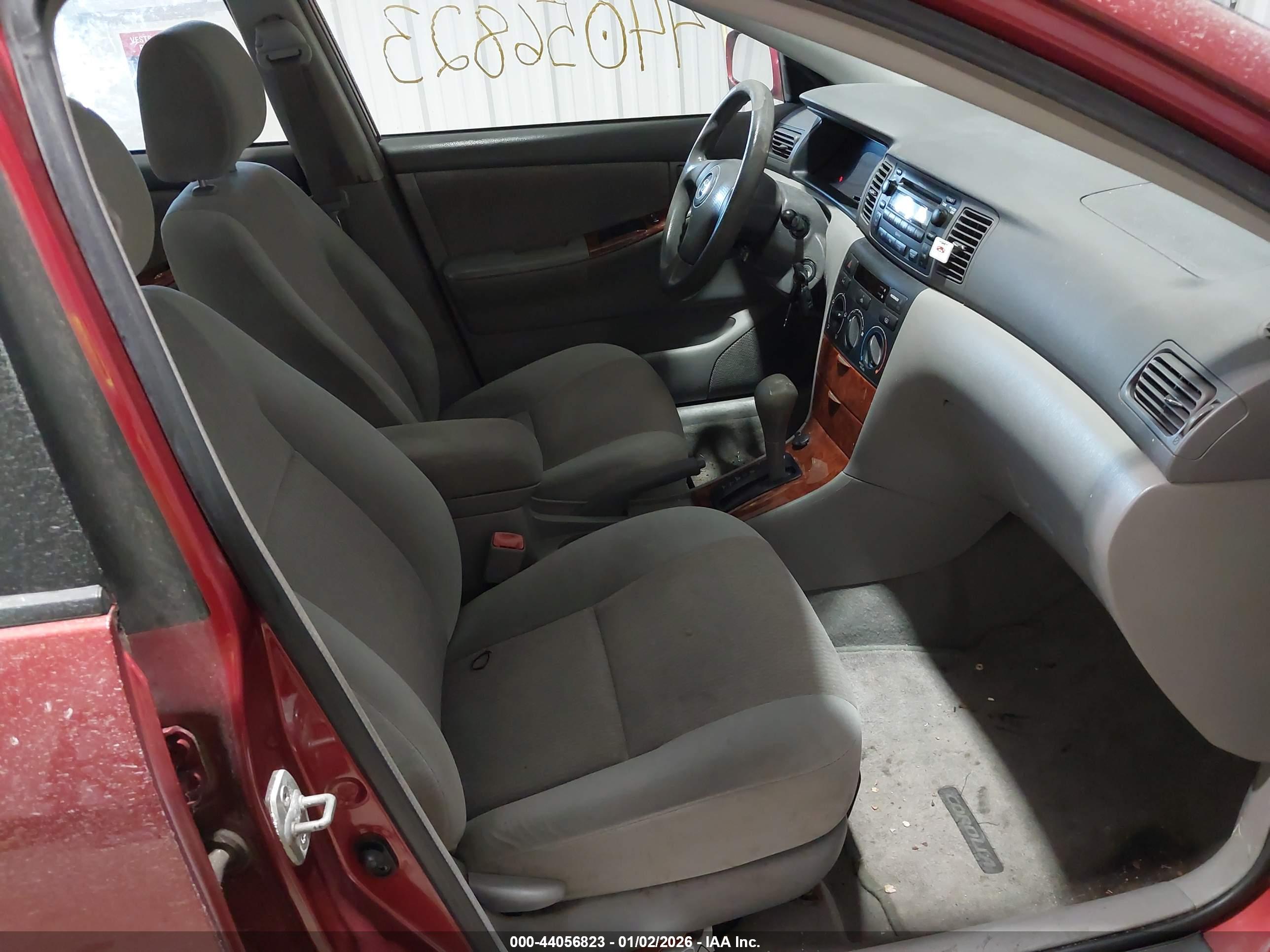 TOYOTA COROLLA image 5