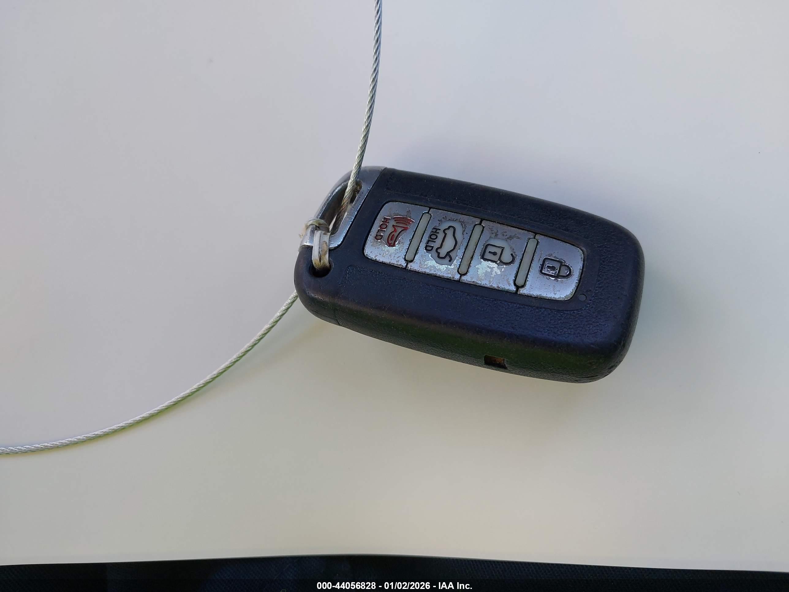 HYUNDAI AZERA image 11