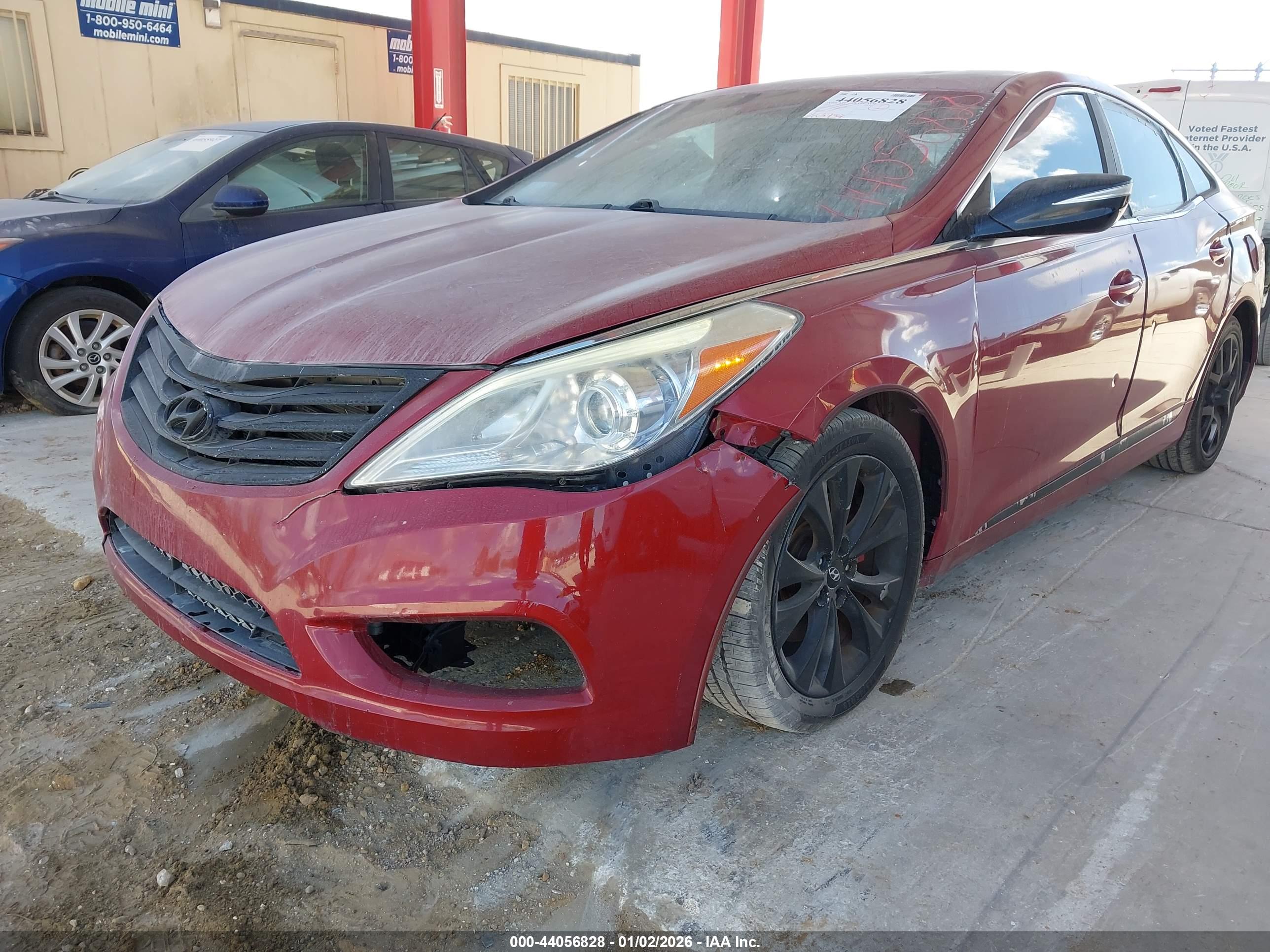 HYUNDAI AZERA image 6