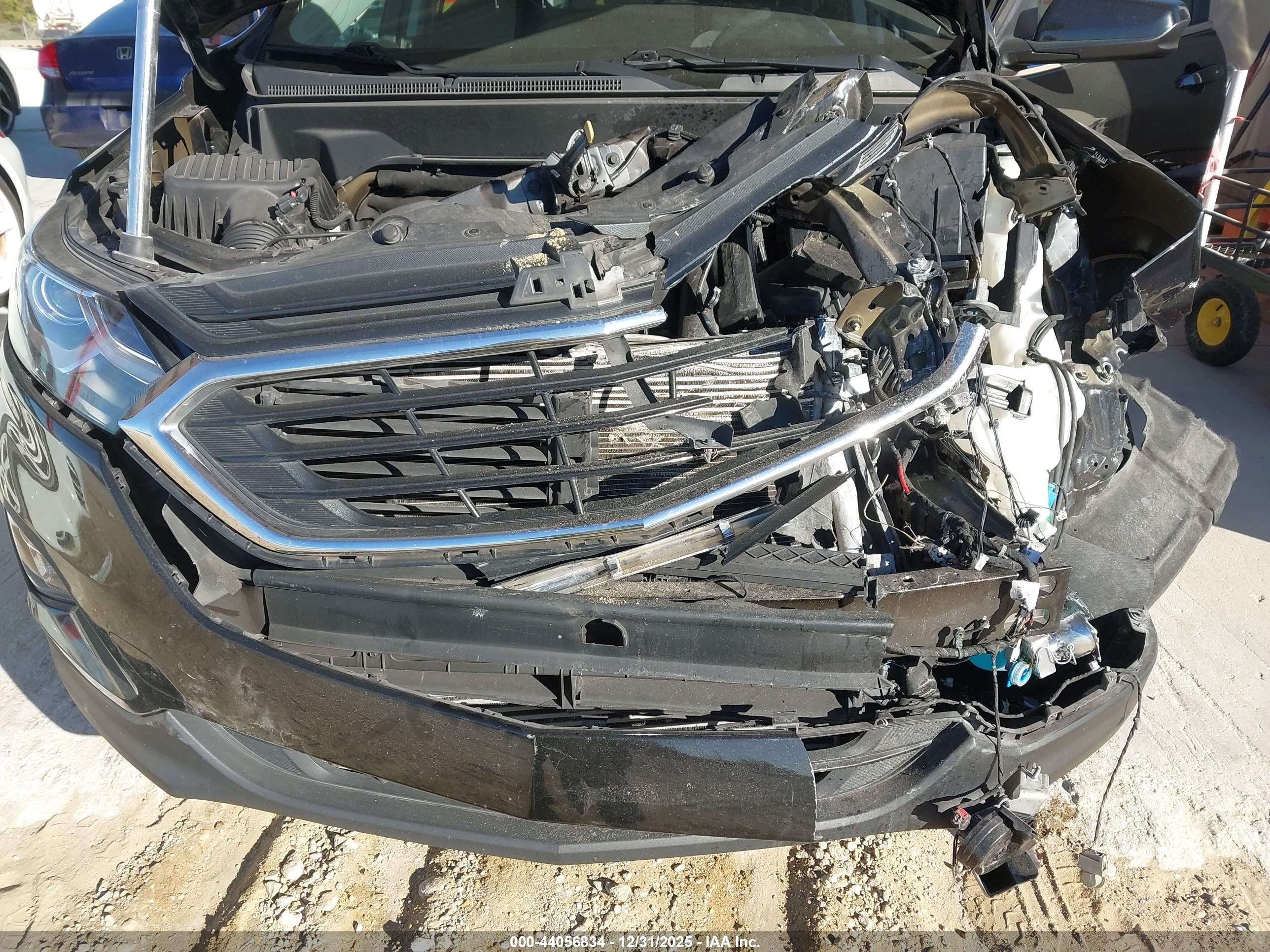 CHEVROLET EQUINOX image 10
