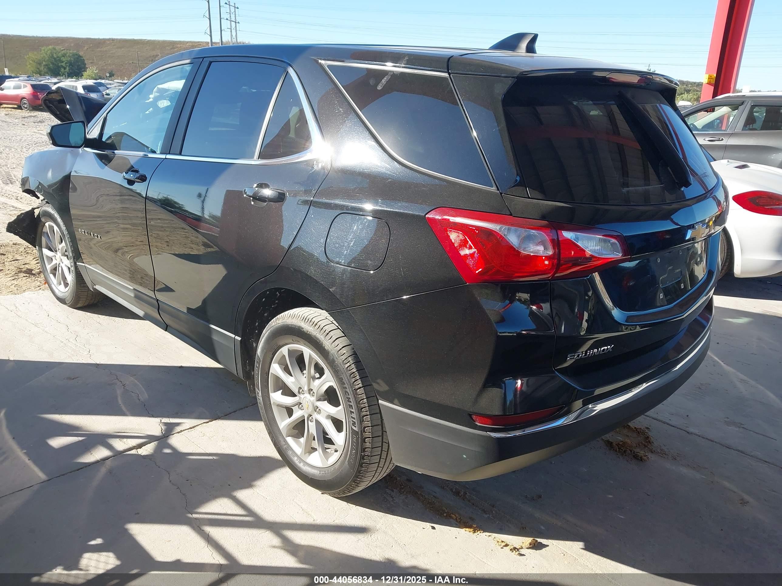 CHEVROLET EQUINOX image 3
