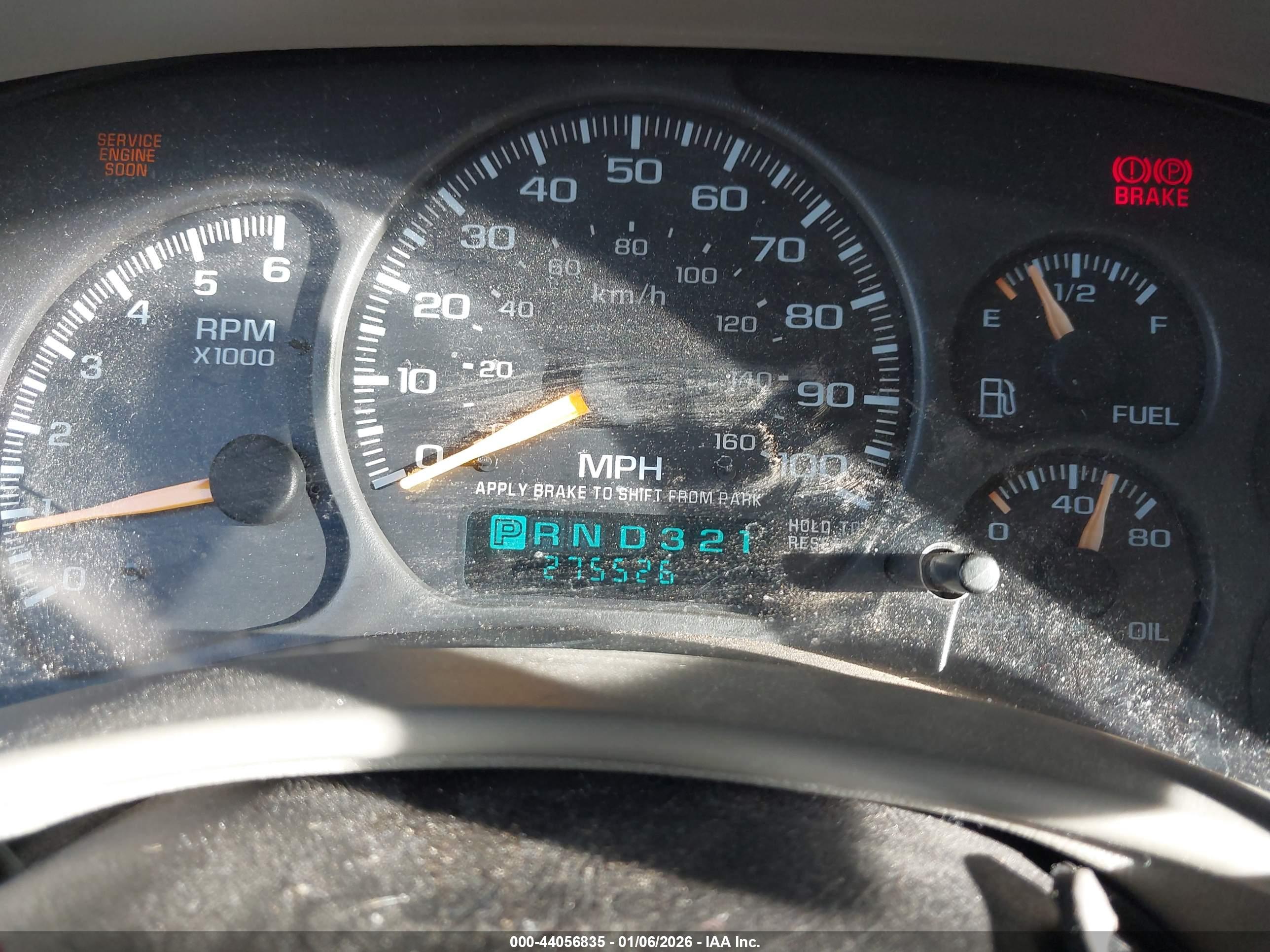 CHEVROLET SILVERADO image 7