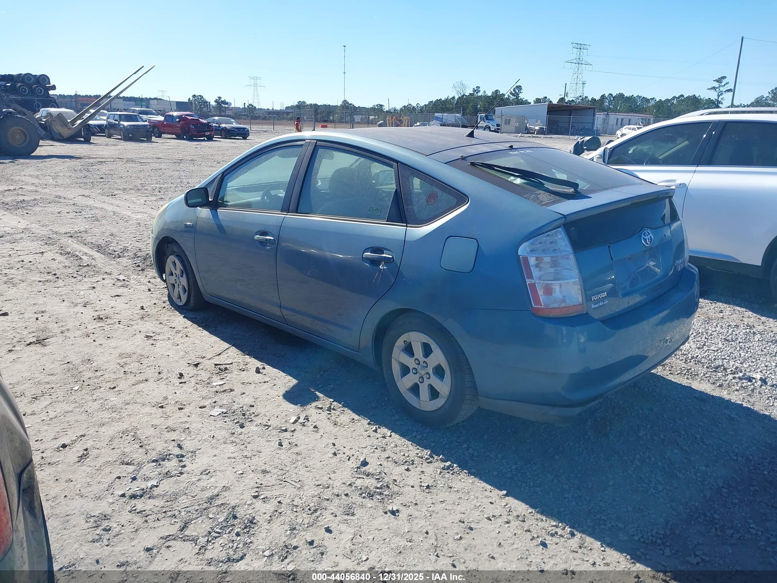 TOYOTA PRIUS image 3