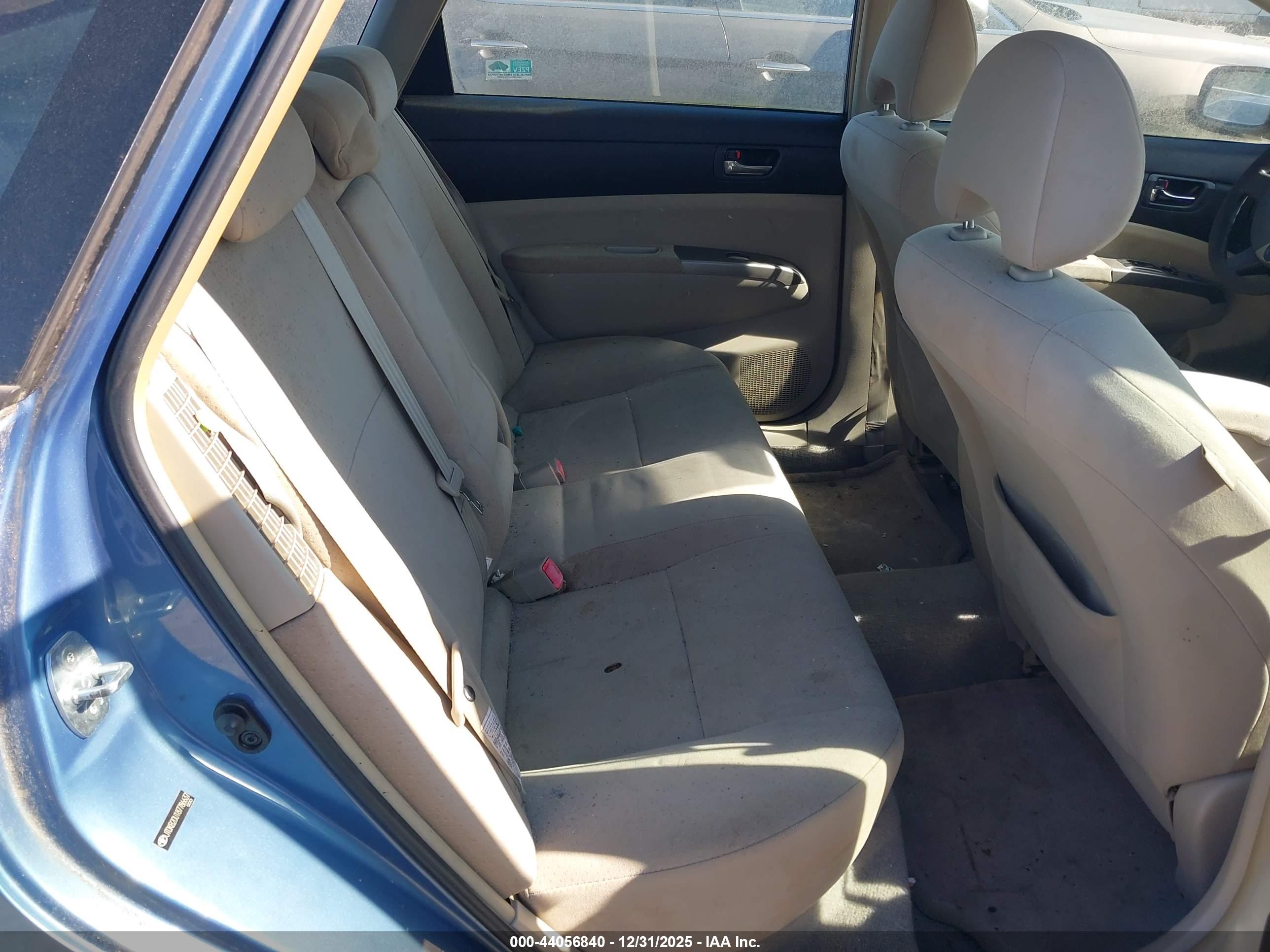 TOYOTA PRIUS image 8