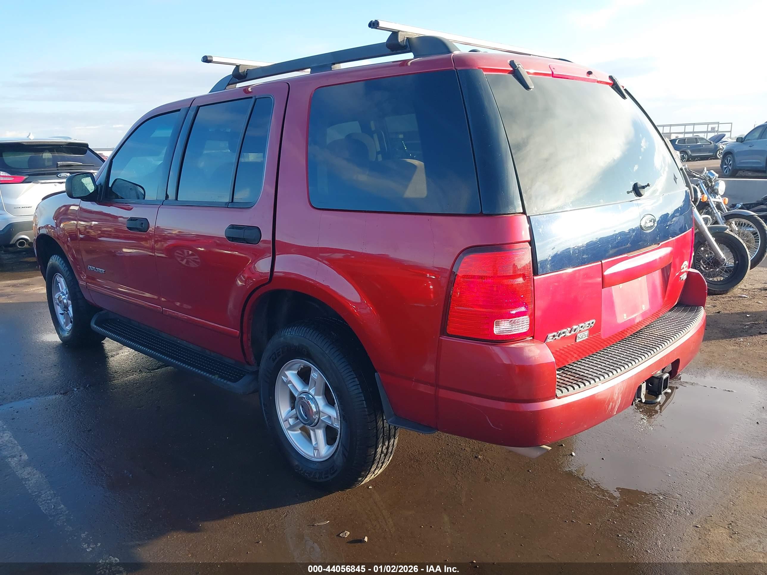FORD EXPLORER image 3