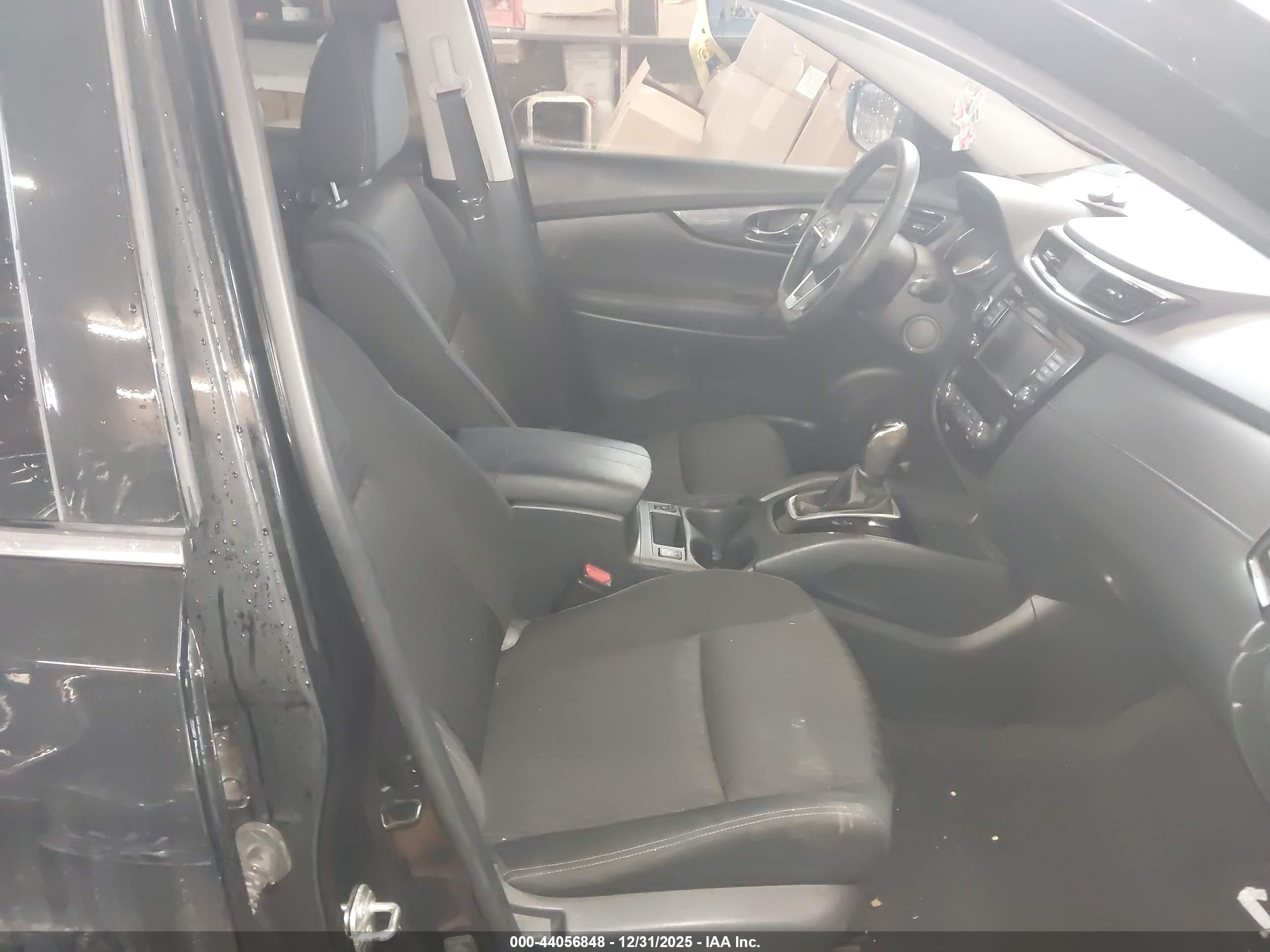NISSAN ROGUE image 5