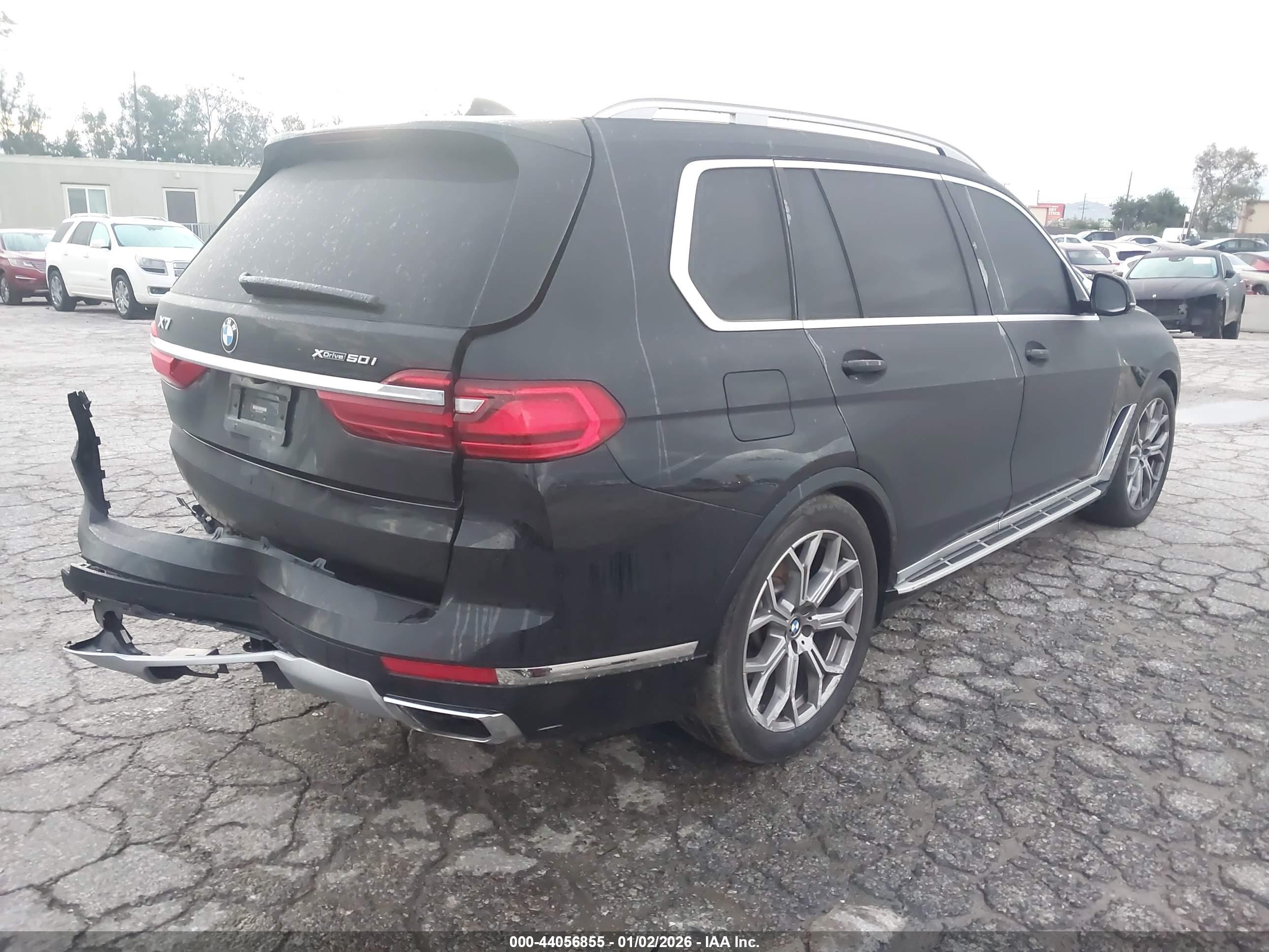 BMW X7 image 4