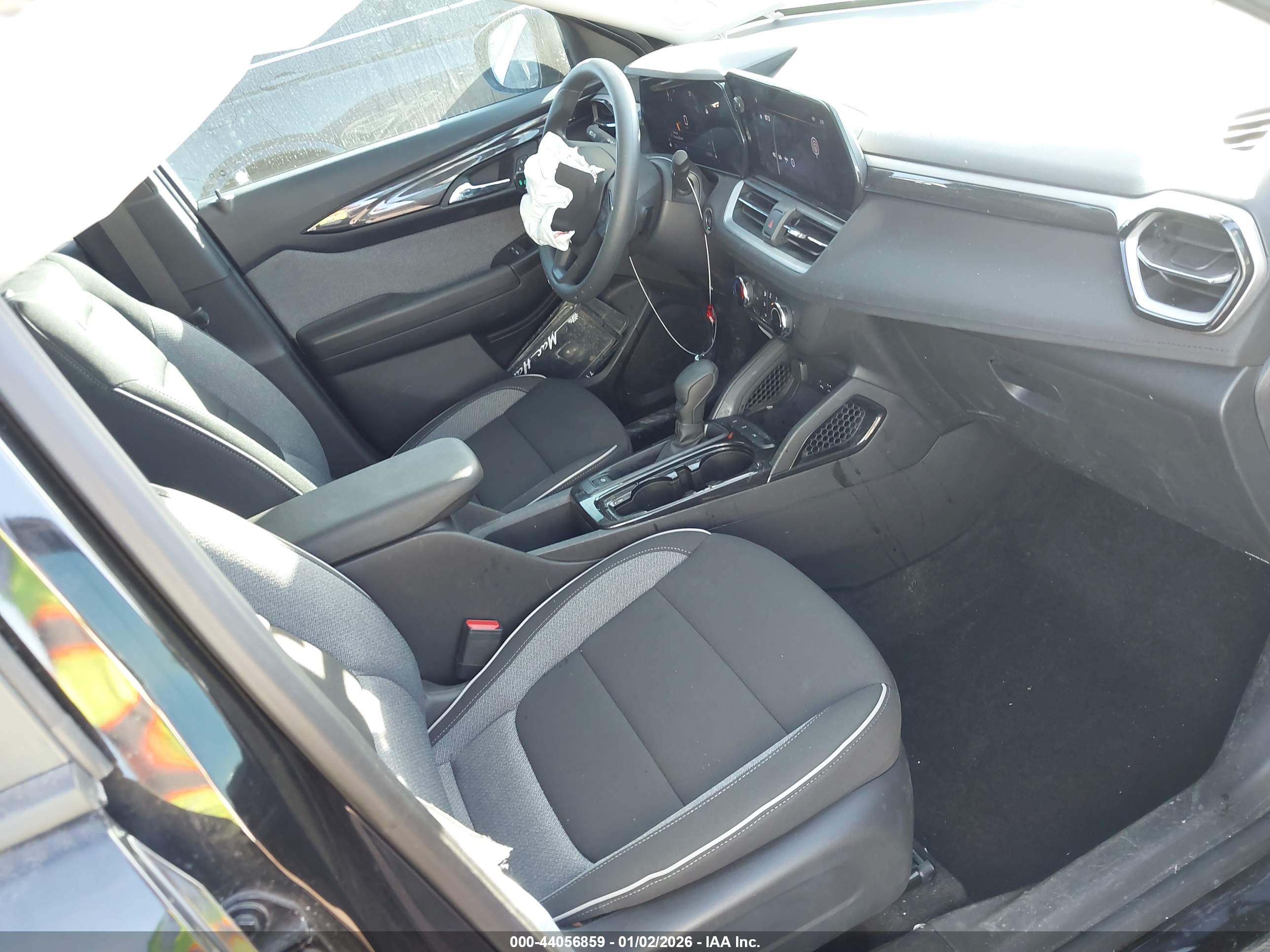 CHEVROLET TRAILBLAZER image 5