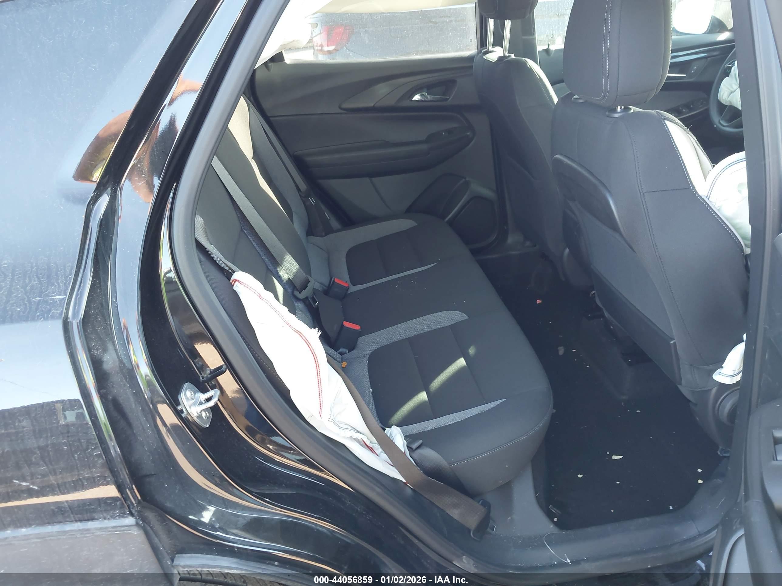 CHEVROLET TRAILBLAZER image 8