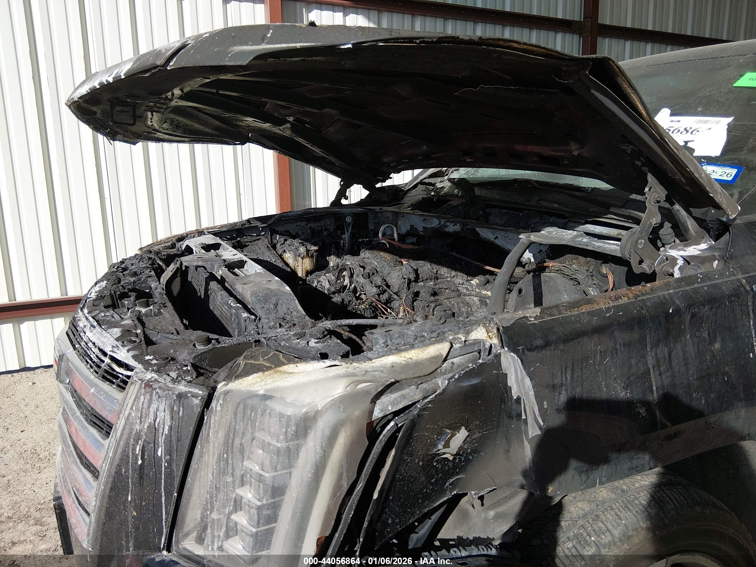 CADILLAC ESCALADE image 6