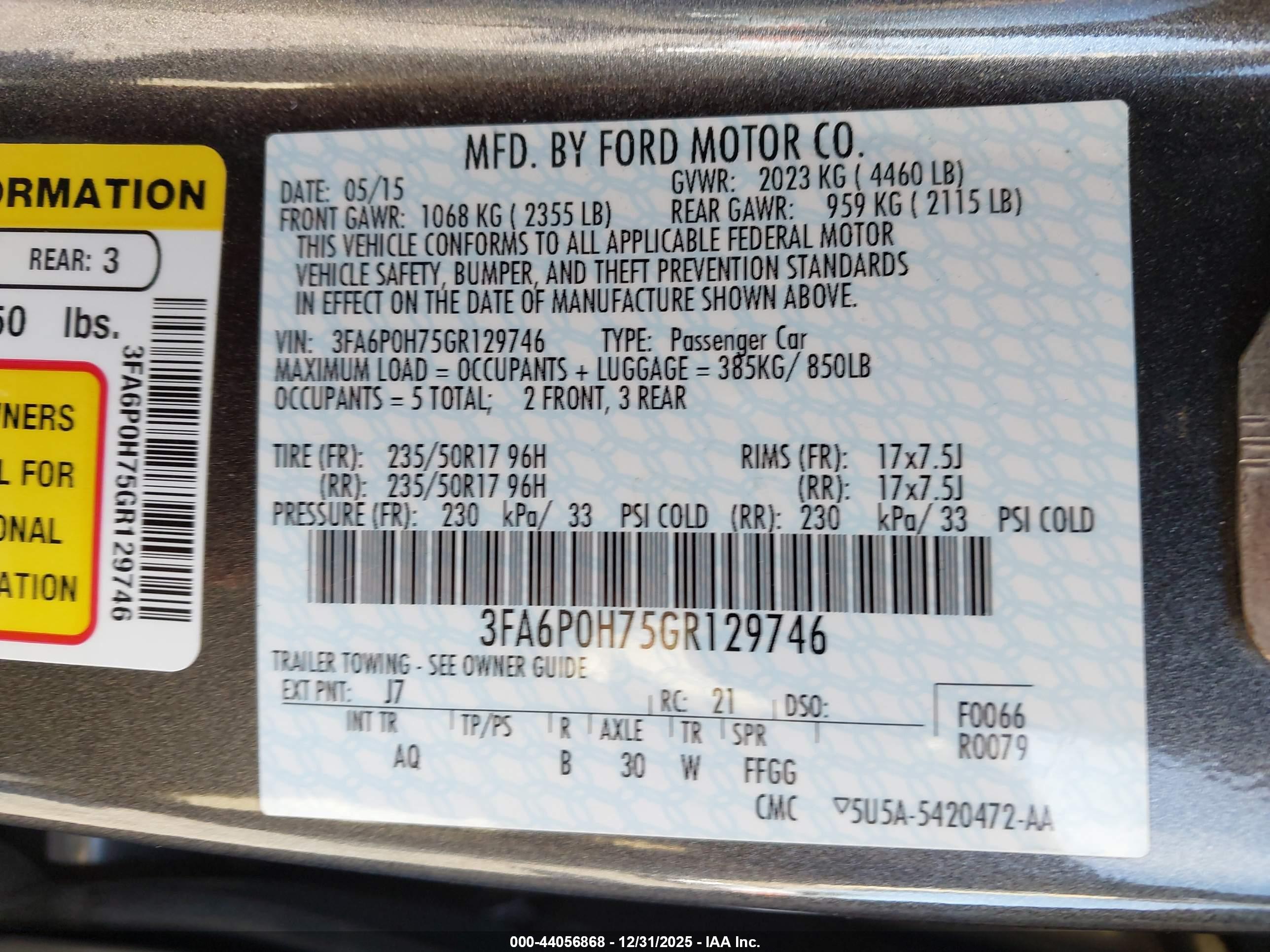 FORD FUSION image 9