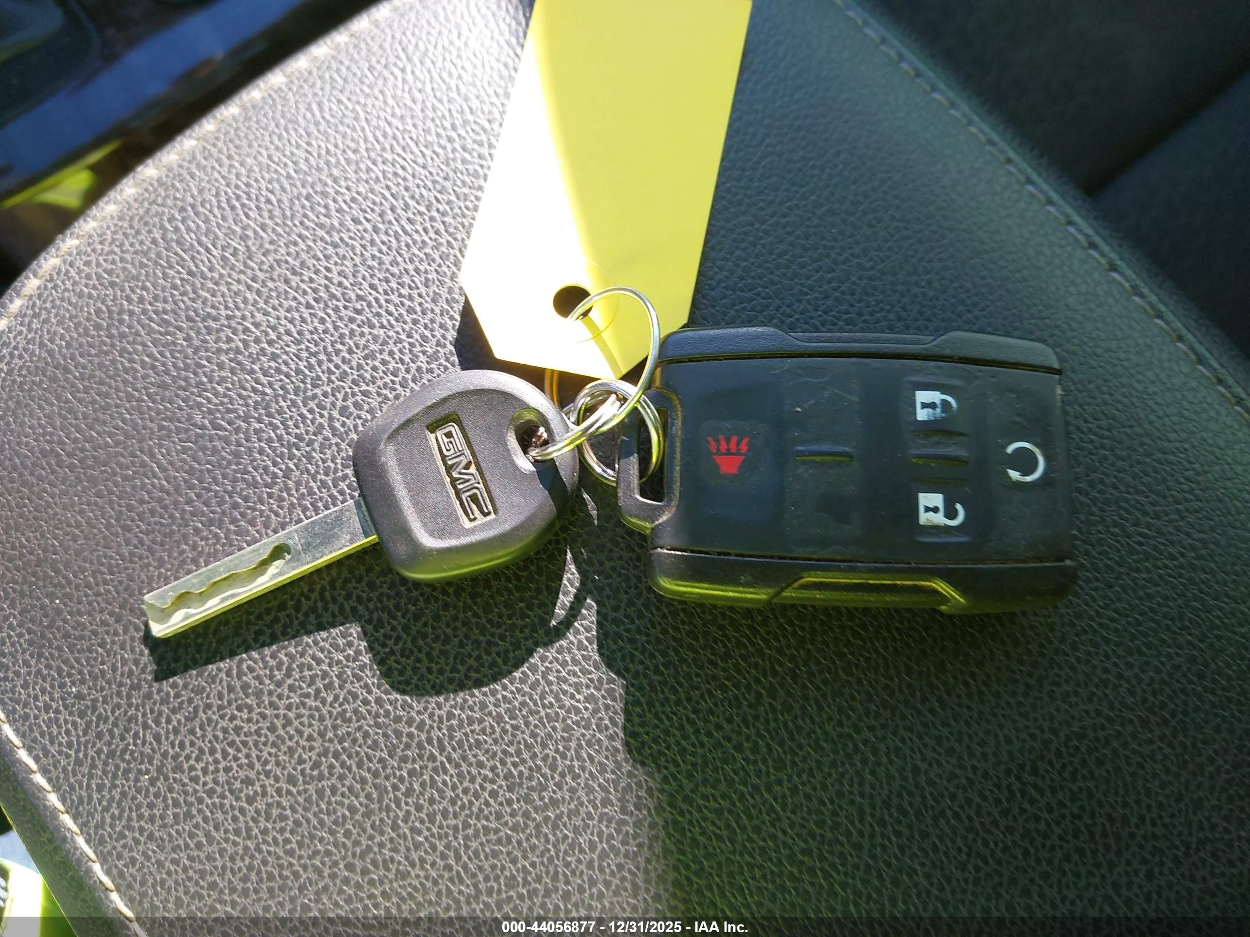 GMC CANYON image 11