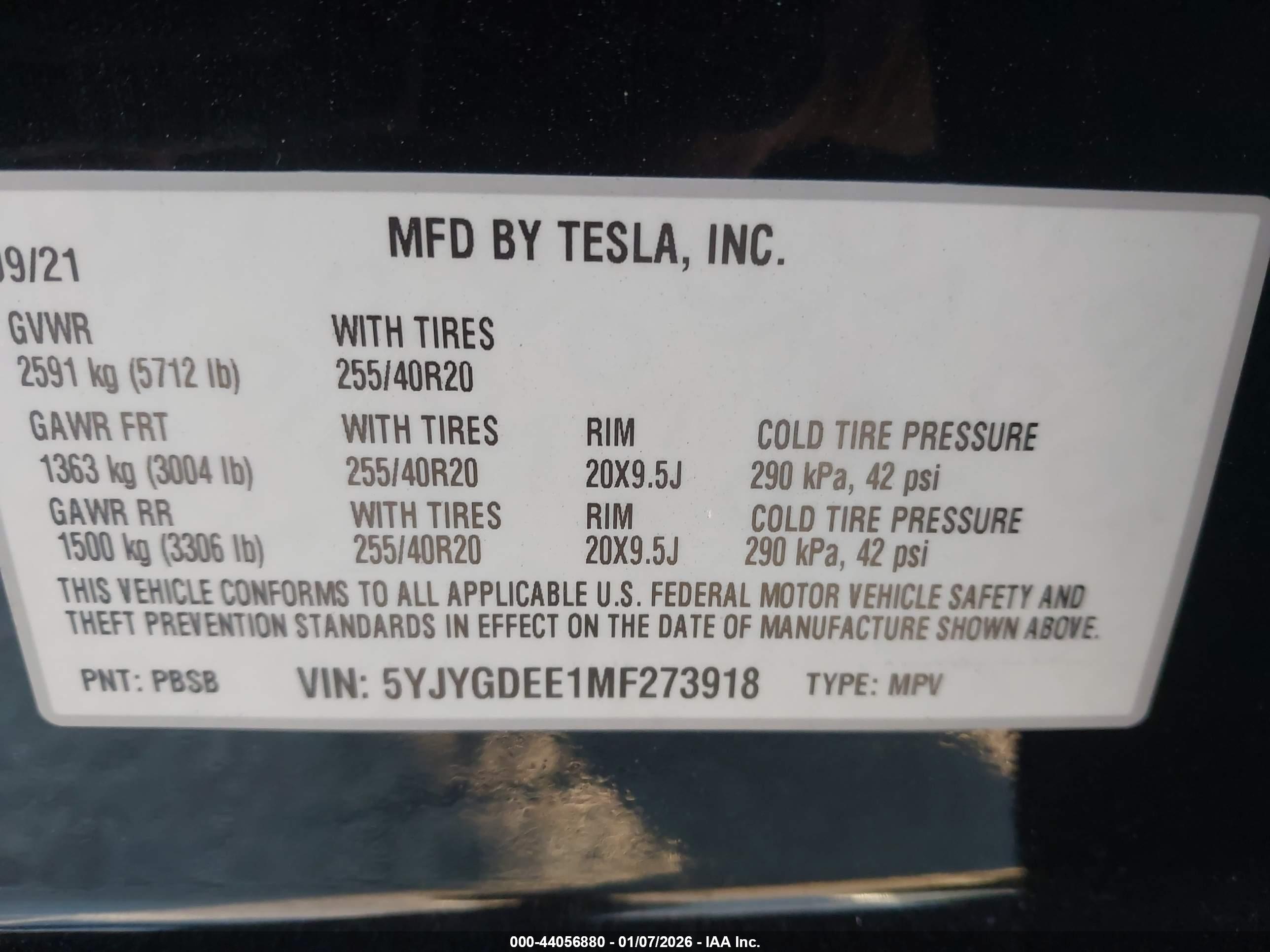 TESLA MODEL image 9