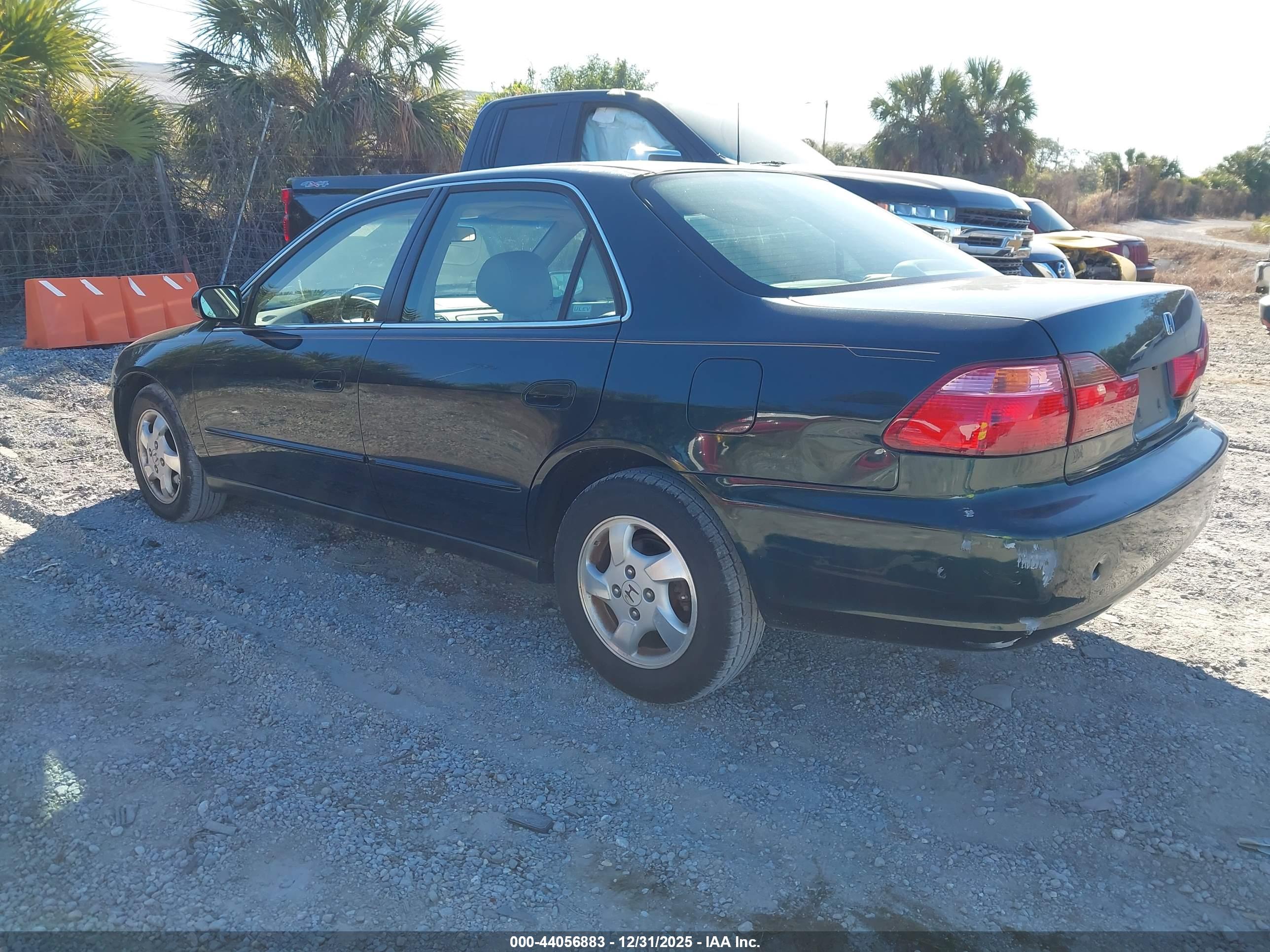 HONDA ACCORD image 3