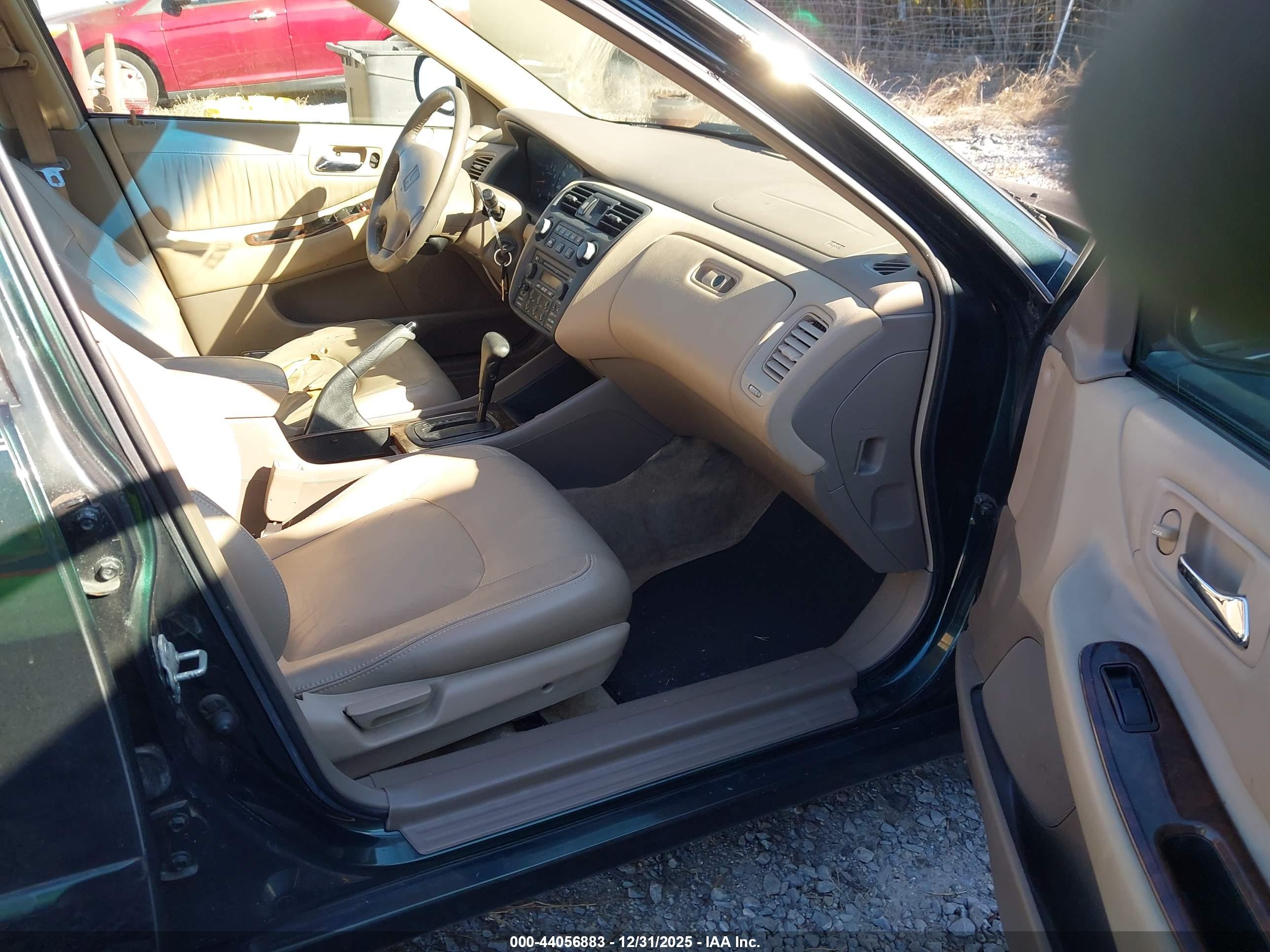 HONDA ACCORD image 5