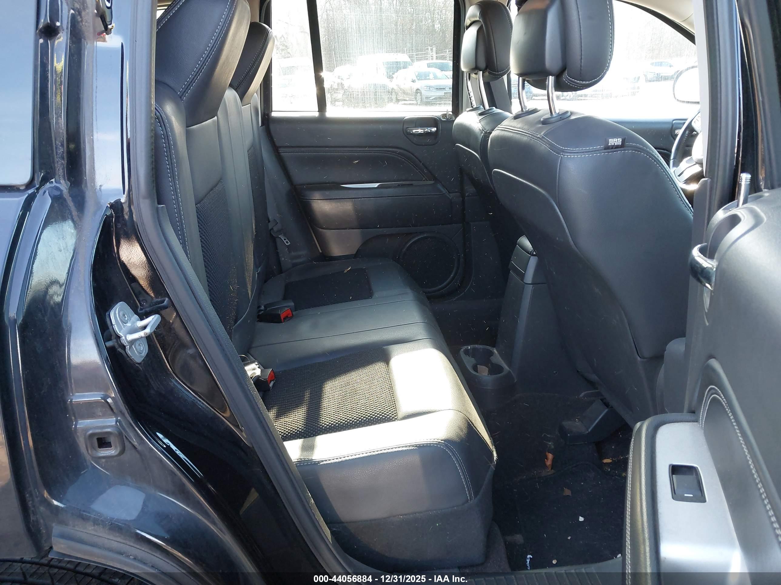 JEEP COMPASS image 8