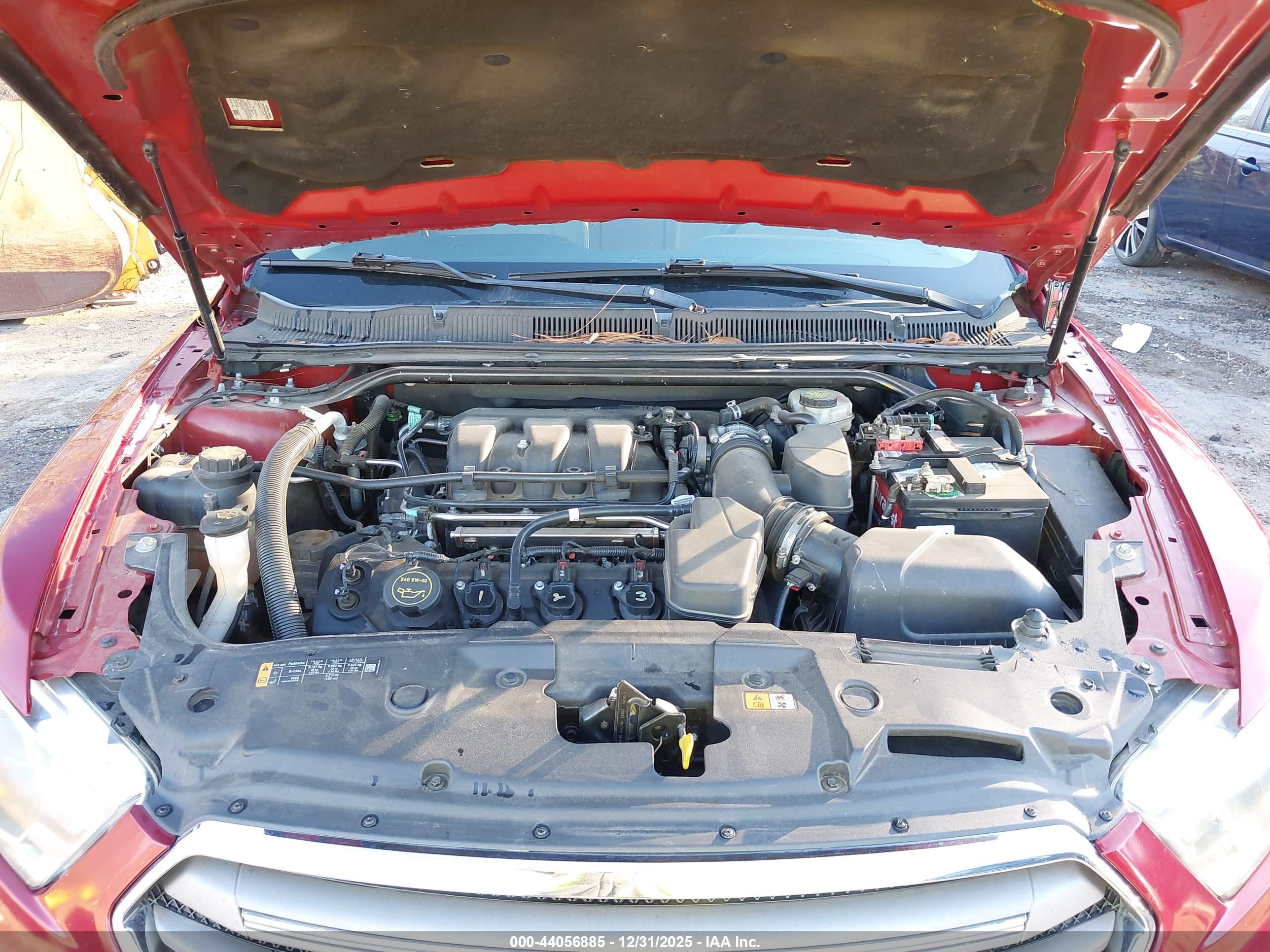 FORD TAURUS image 10