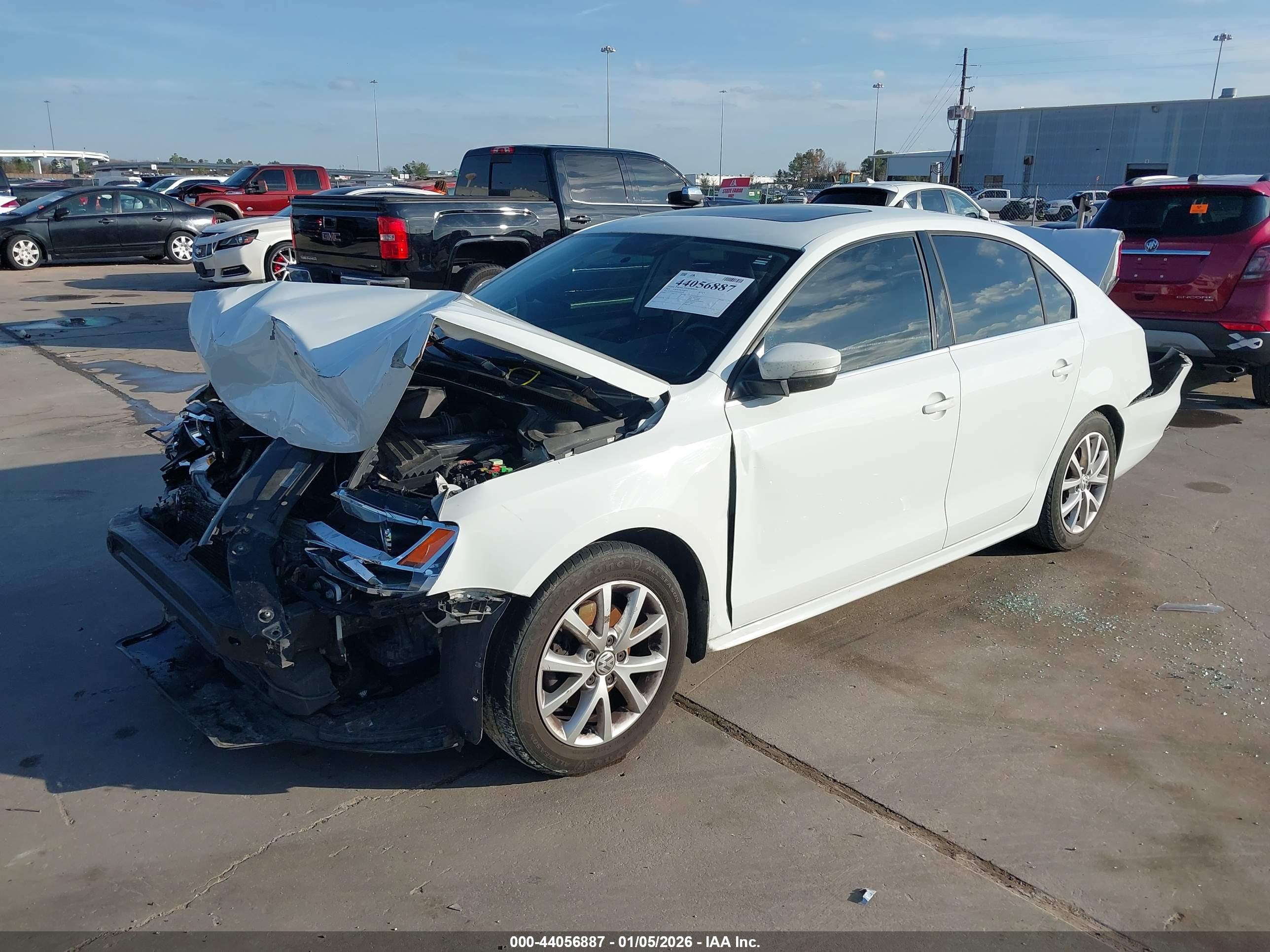 VOLKSWAGEN JETTA image 2