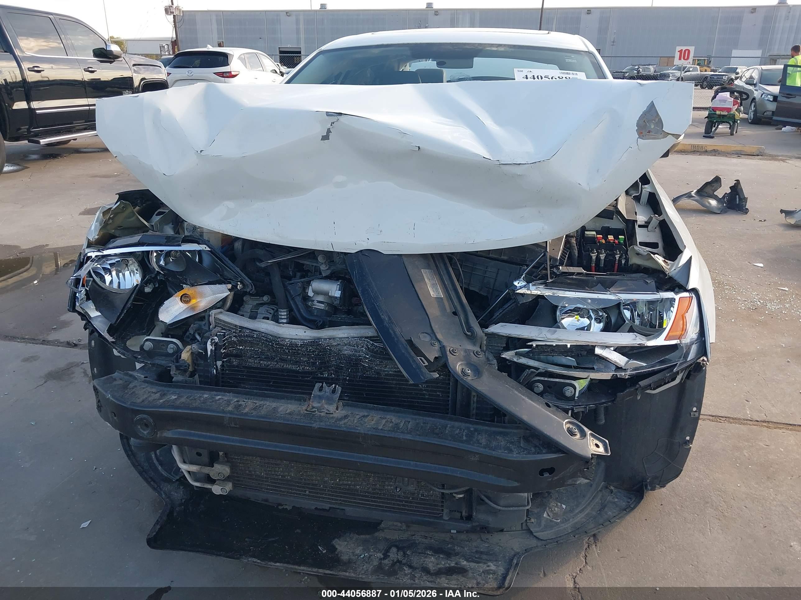 VOLKSWAGEN JETTA image 6