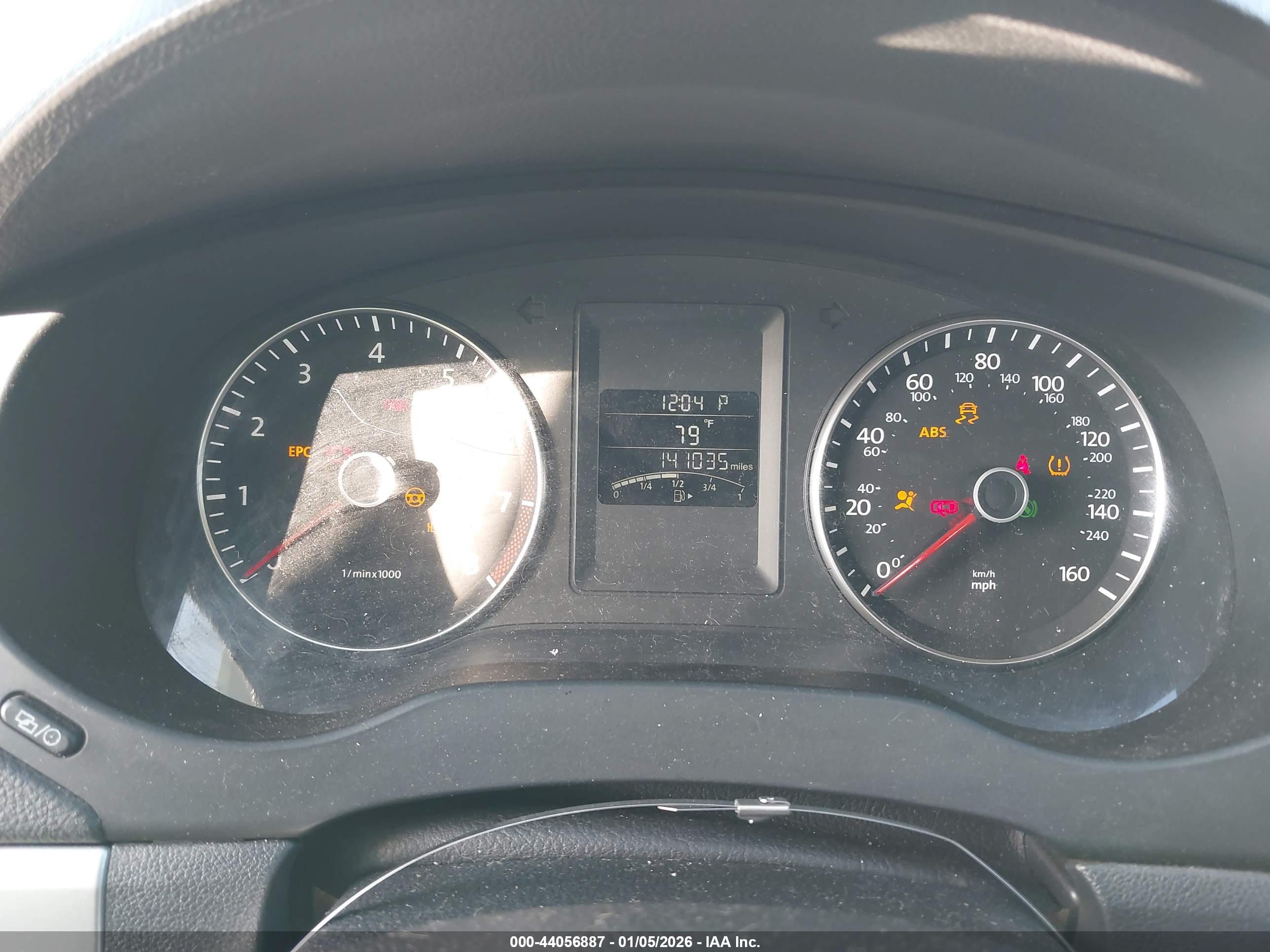 VOLKSWAGEN JETTA image 7