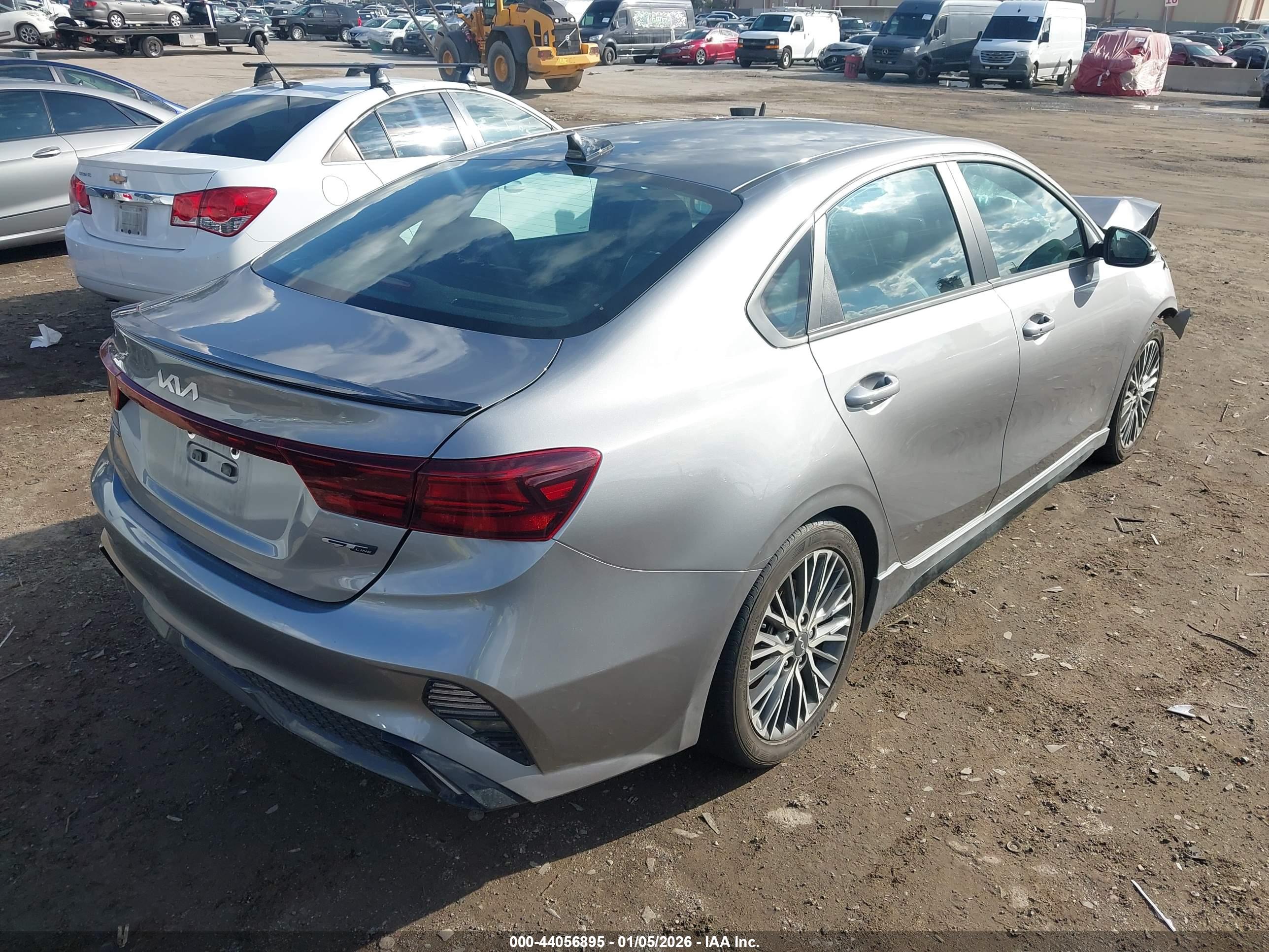 KIA FORTE image 4