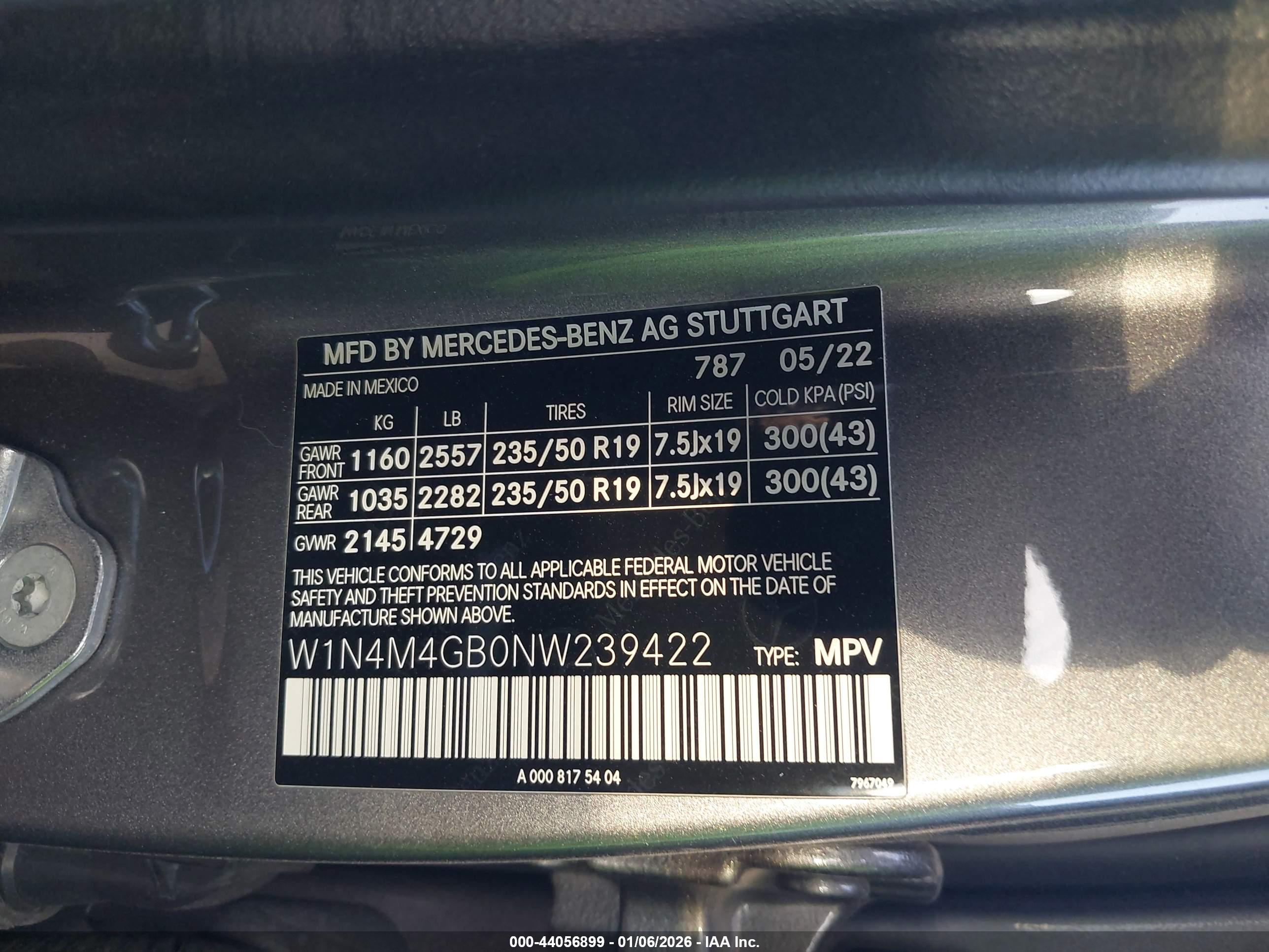 MERCEDES-BENZ GLB image 9
