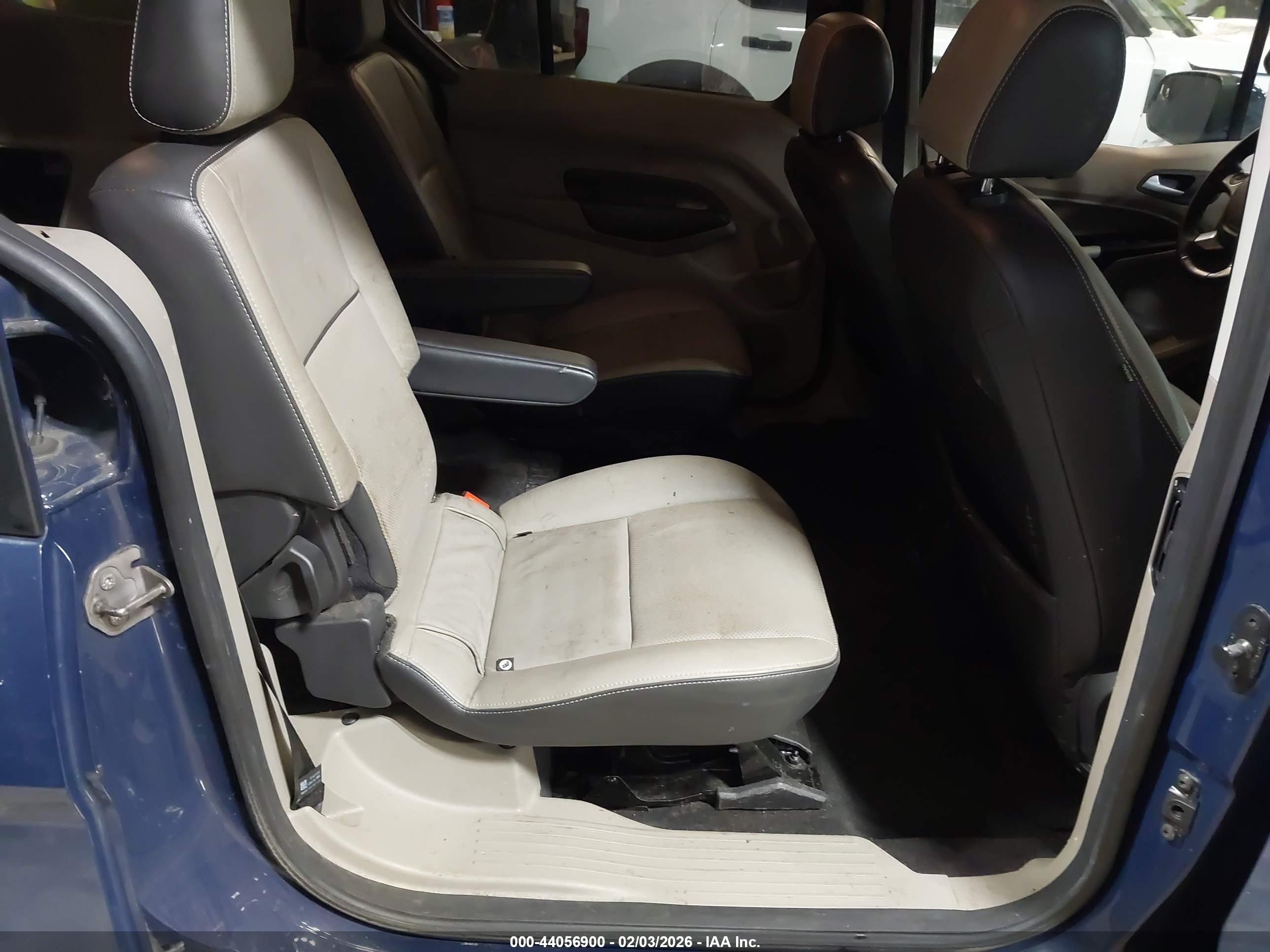 FORD TRANSIT image 8