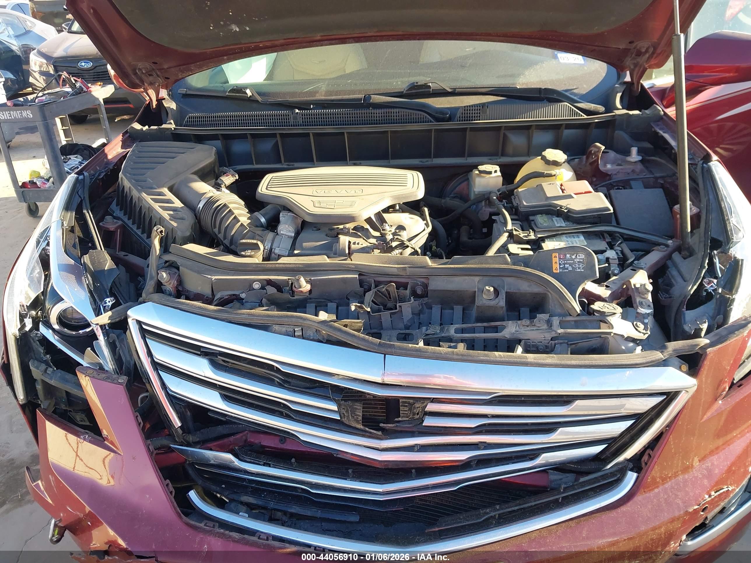 CADILLAC XT5 image 10